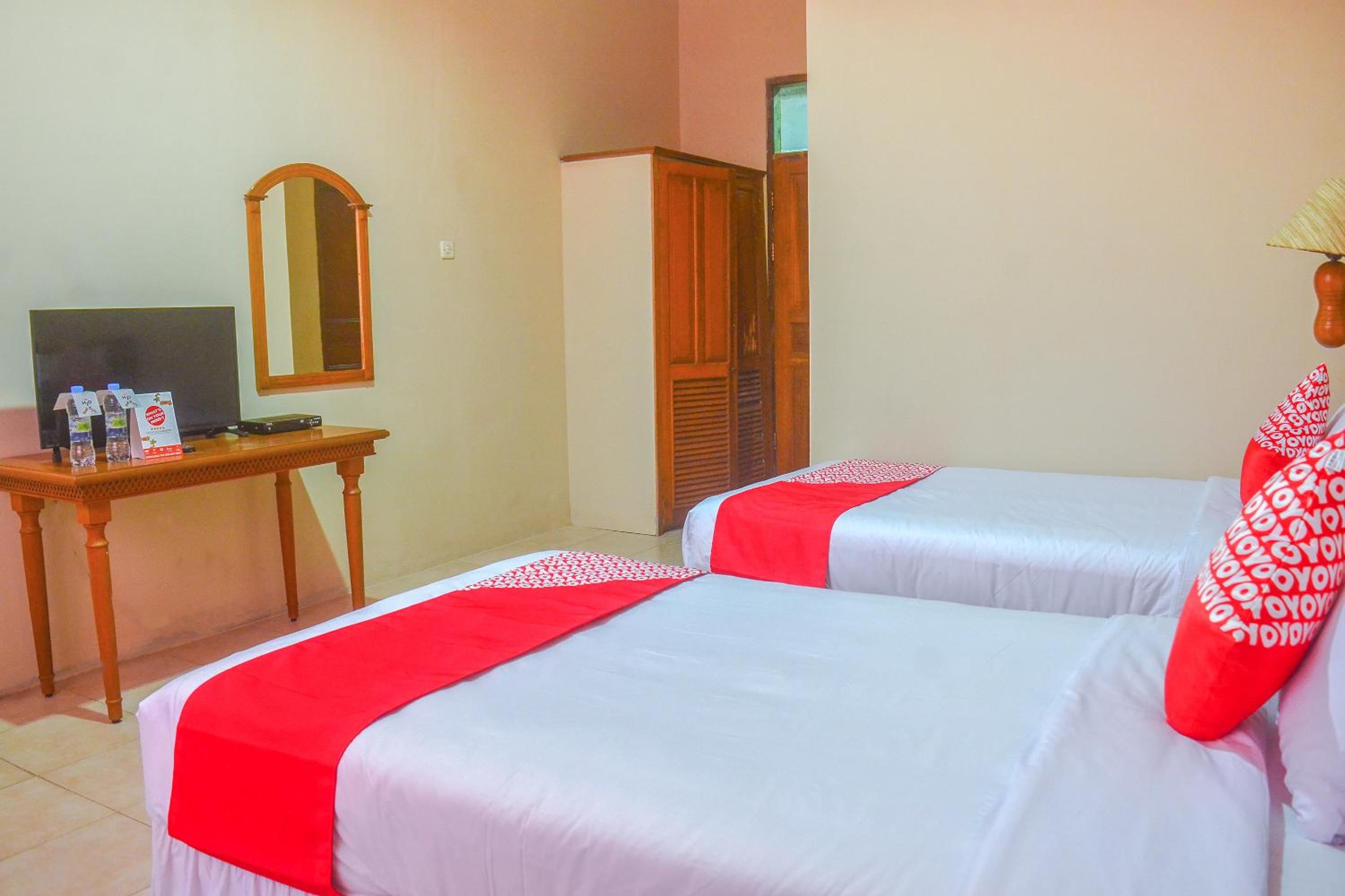 Standard Twin Room - Photo 4