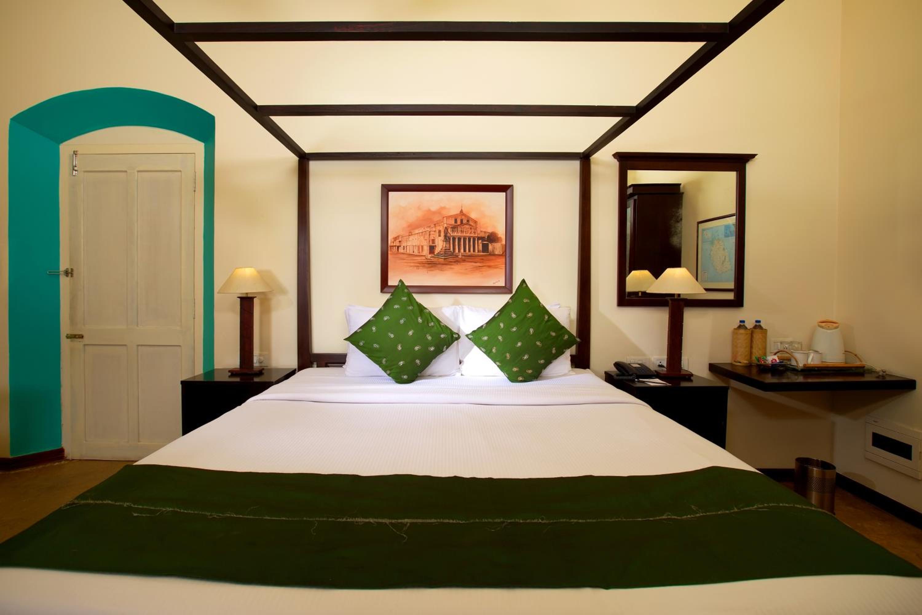 Heritage Premium Room - Photo 6
