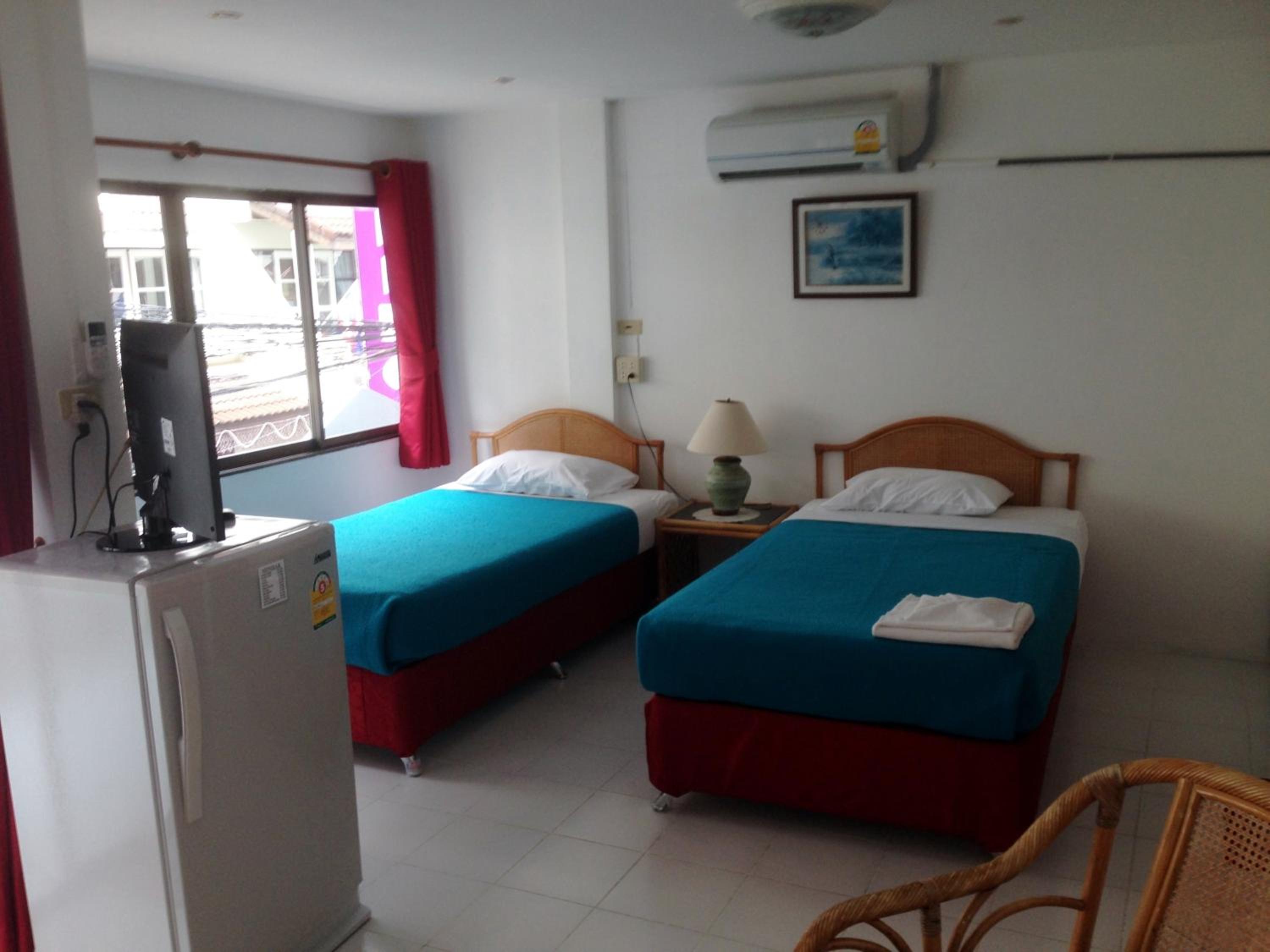 Deluxe Double or Twin Room photo 3