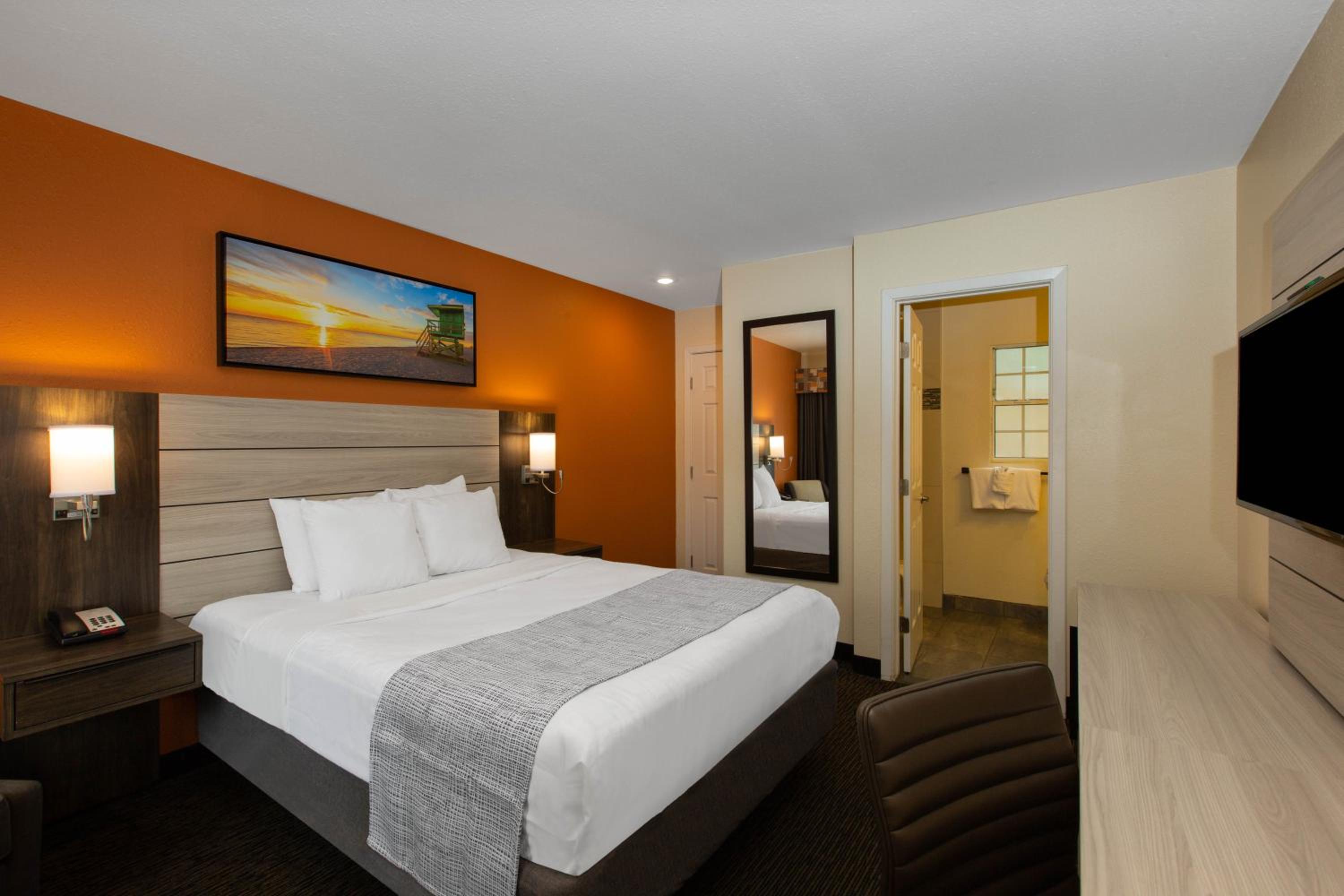 Queen Room - Disability Access/Non-Smoking - Photo 3