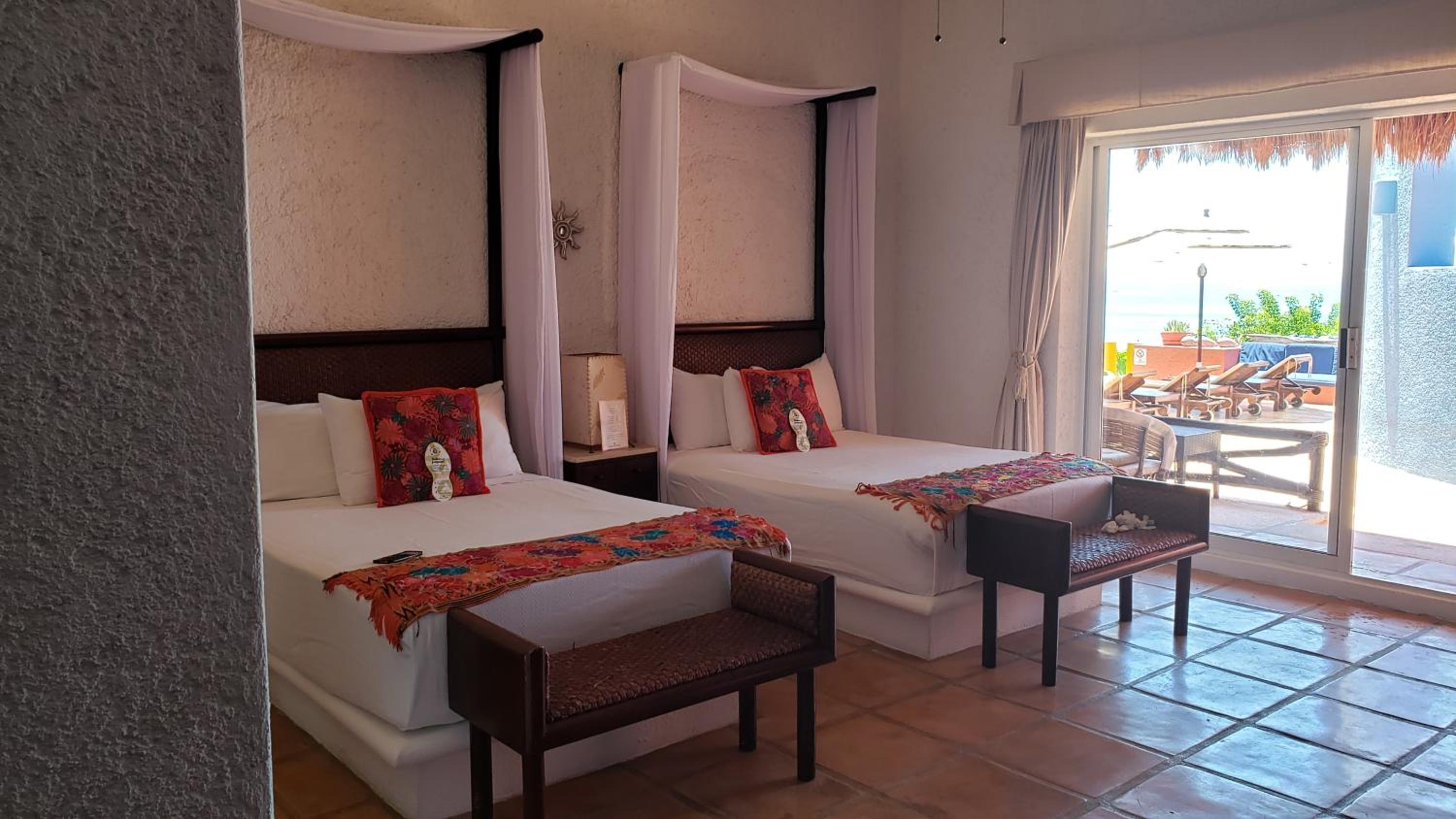 Deluxe Double Suite photo 3