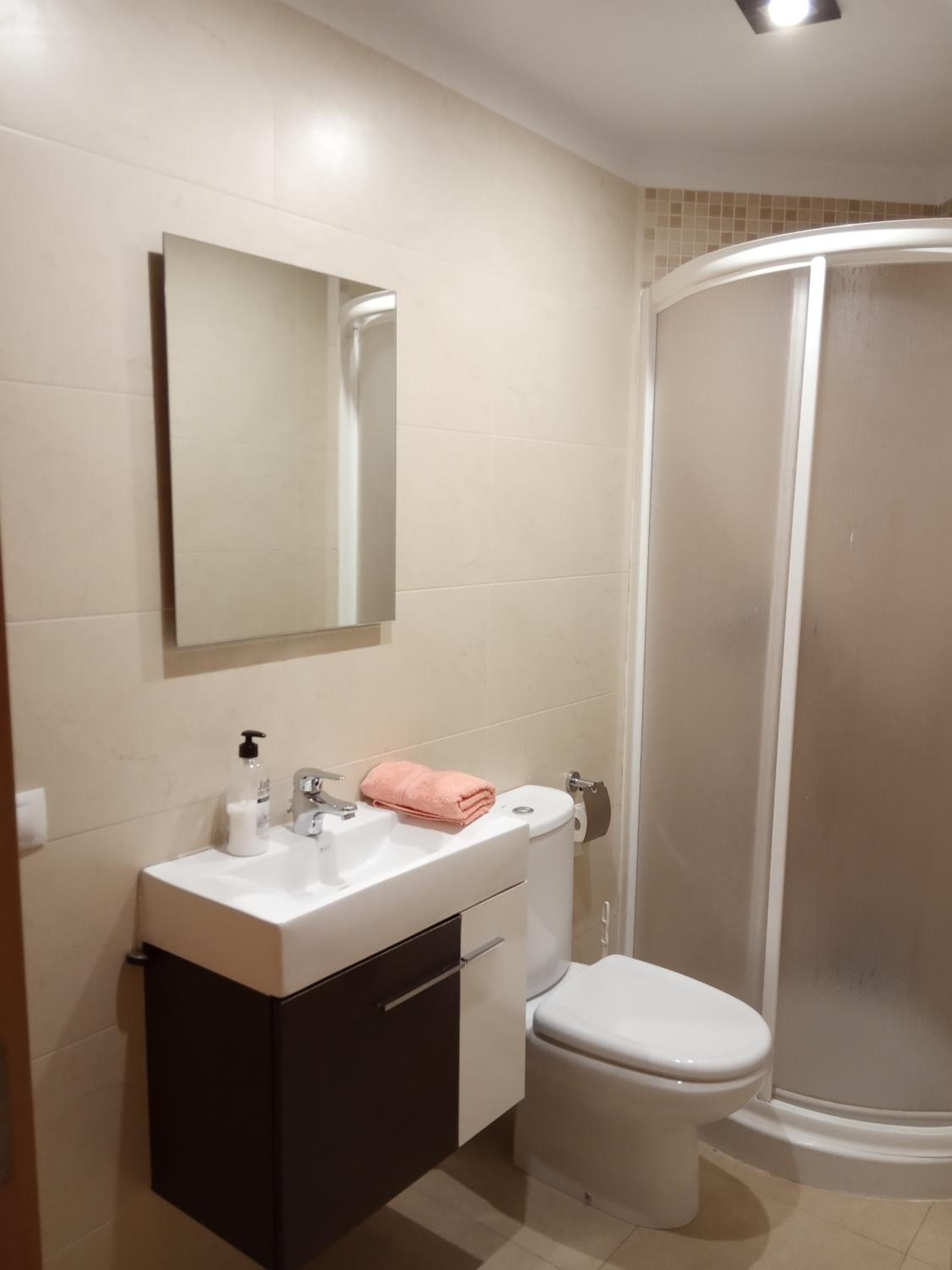 Two-Bedroom Apartment - Photo 7