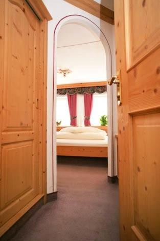 Standard Double Room - Photo 1