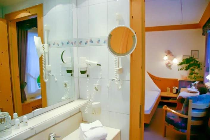 Standard Double Room - Photo 2