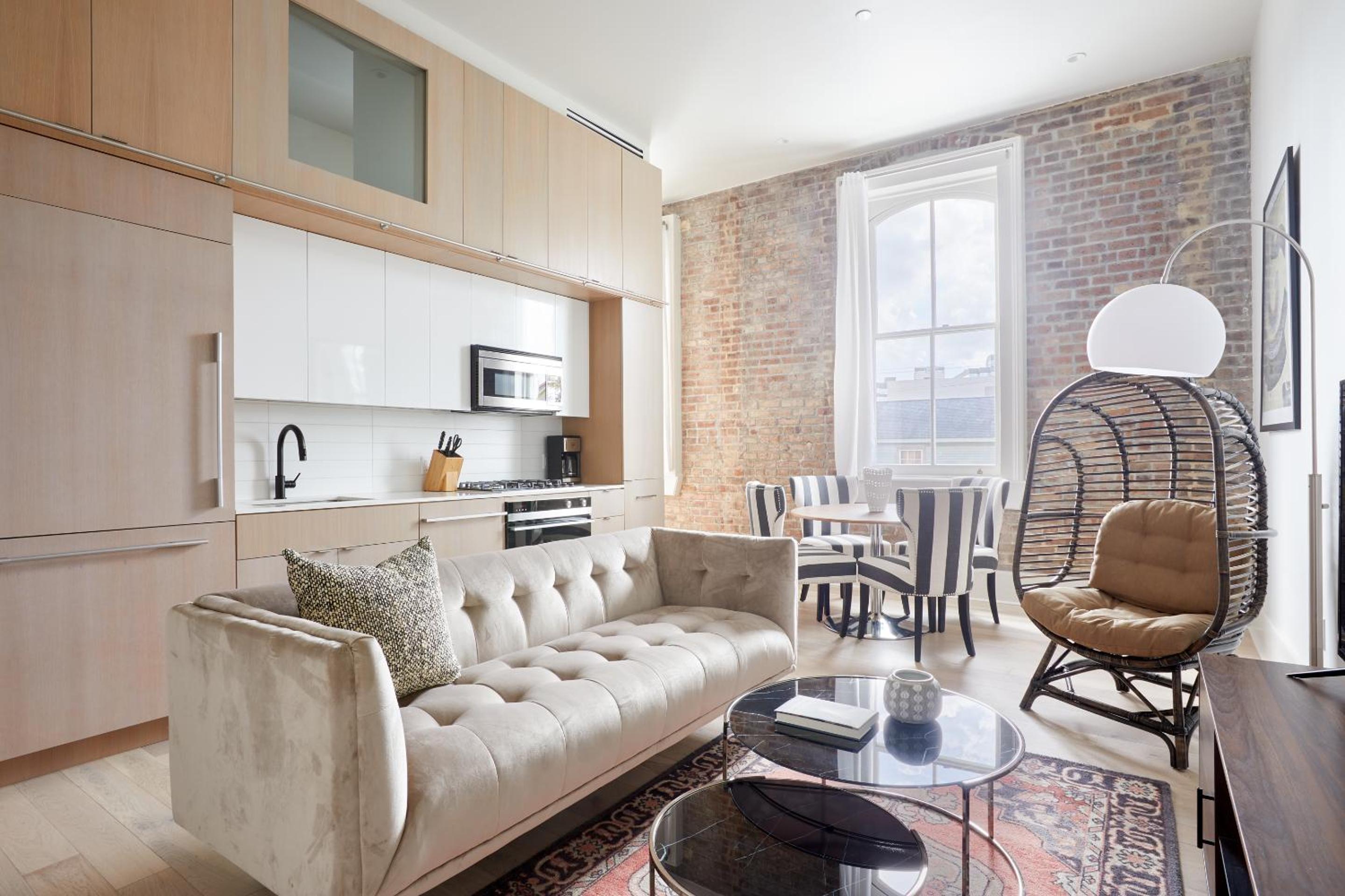 One-Bedroom Apartment