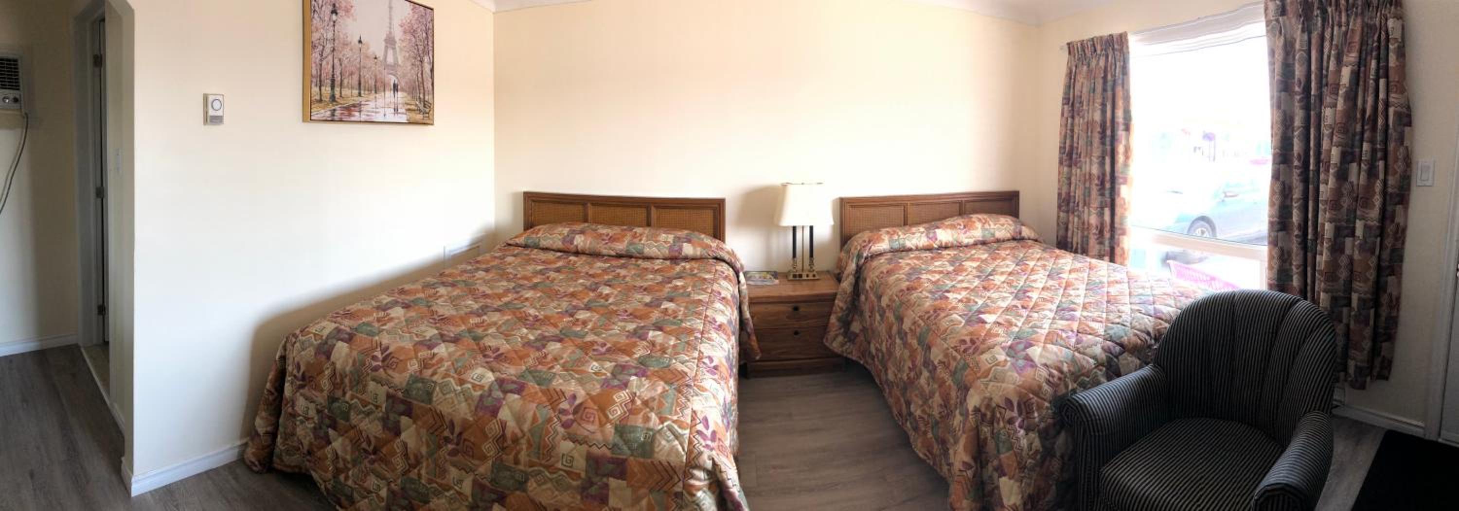 Double Room - Photo 1