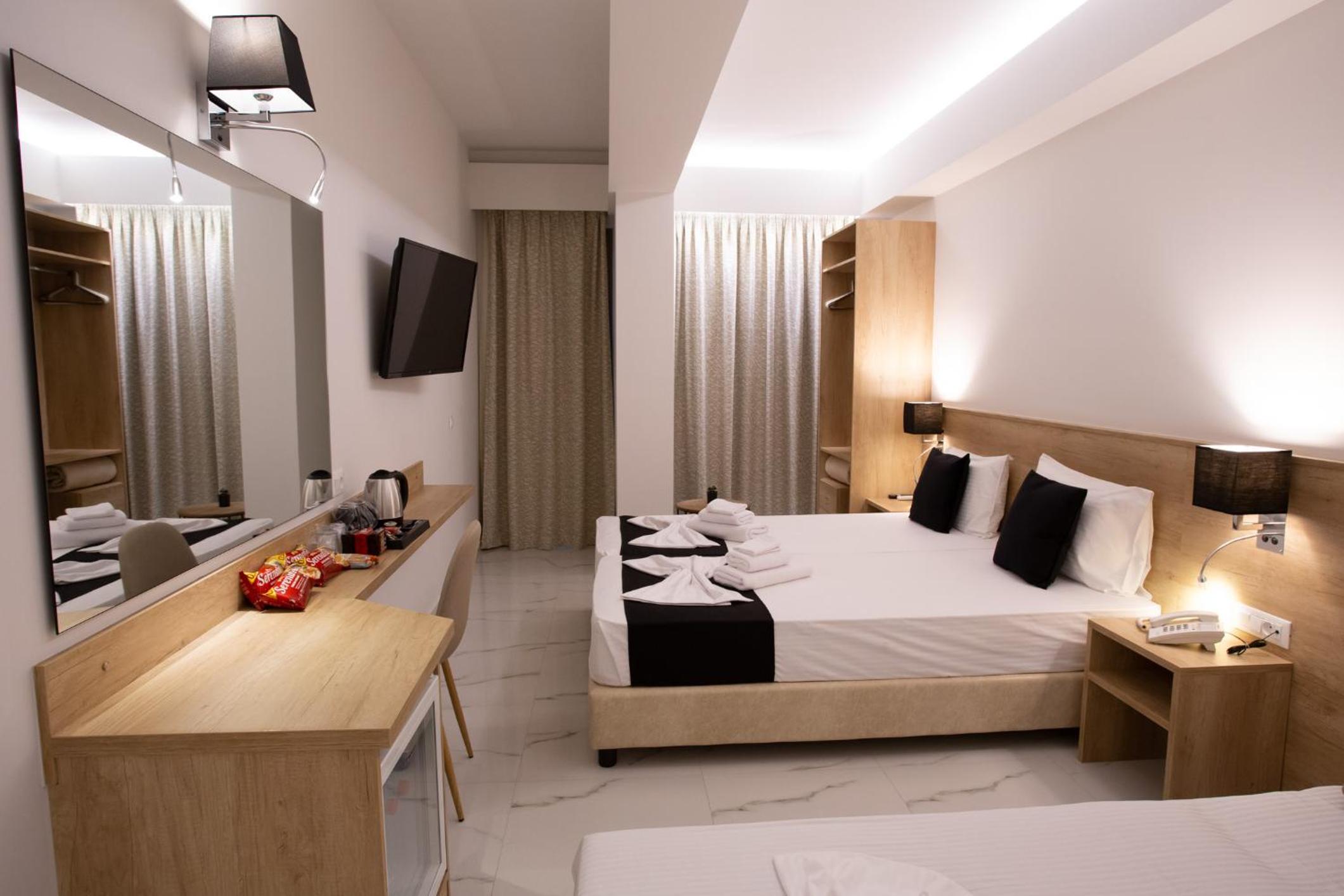 Triple Room - Photo 2