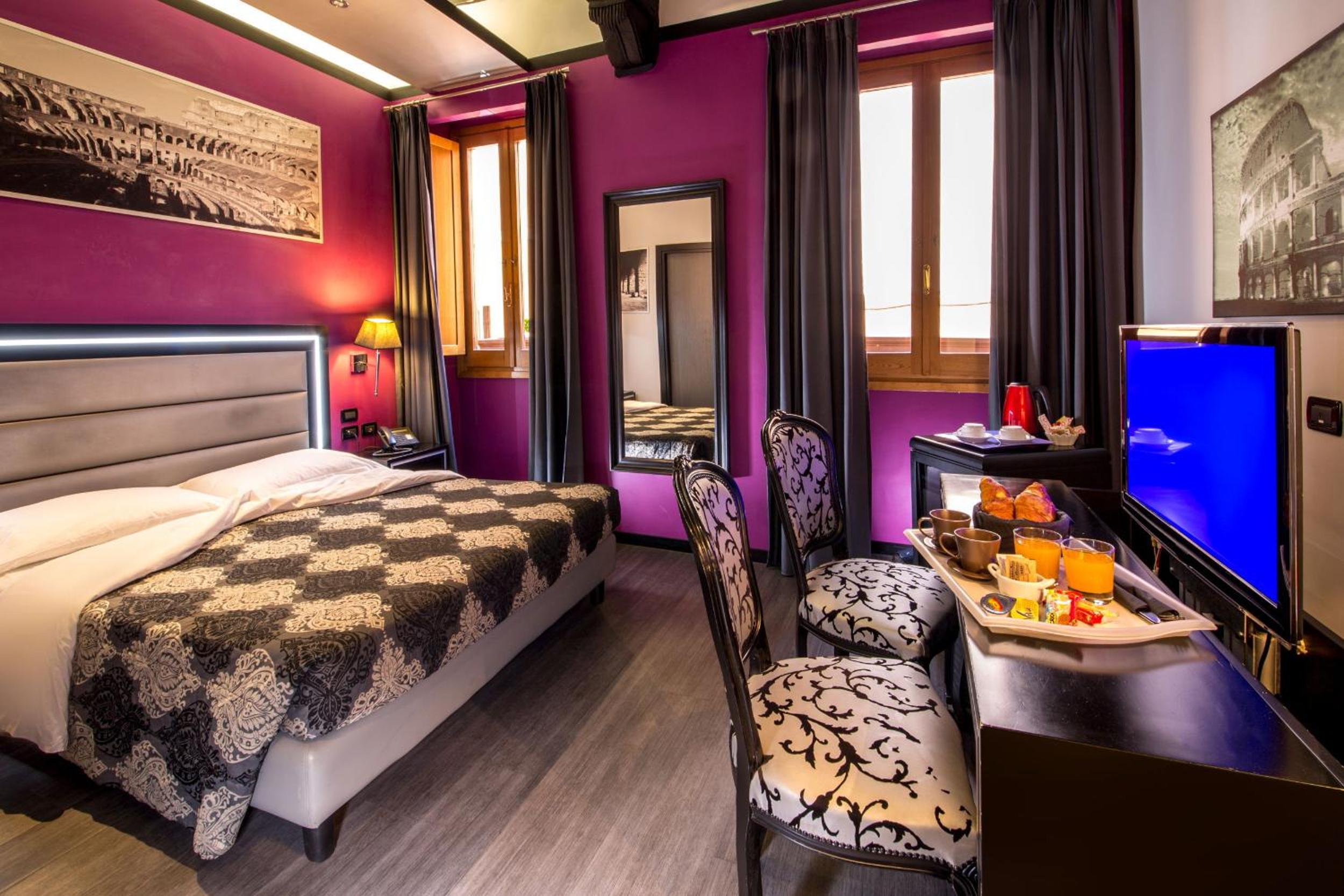 Deluxe Double or Twin Room photo 1