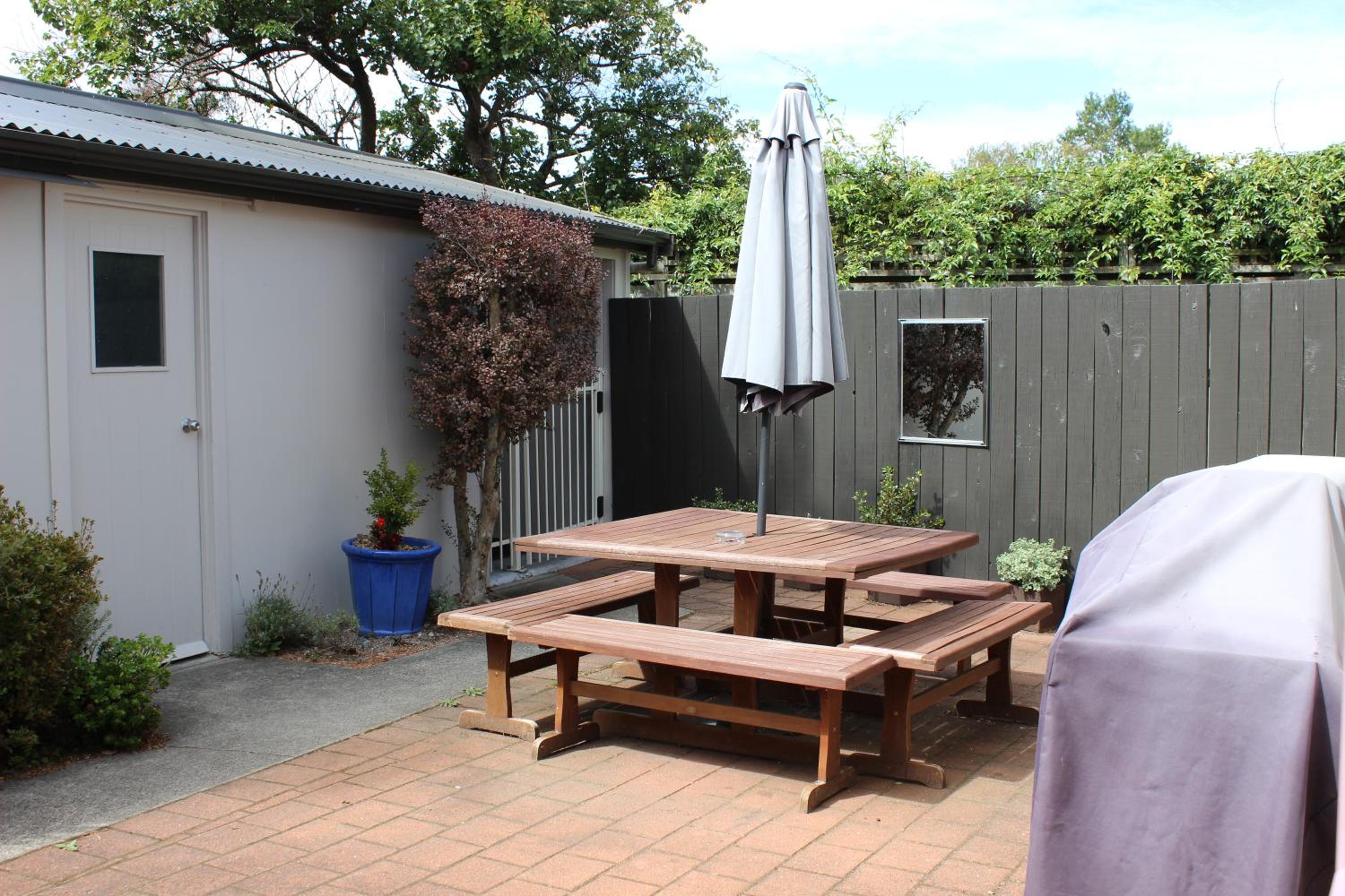 Two Bedroom with Spa - Photo 8