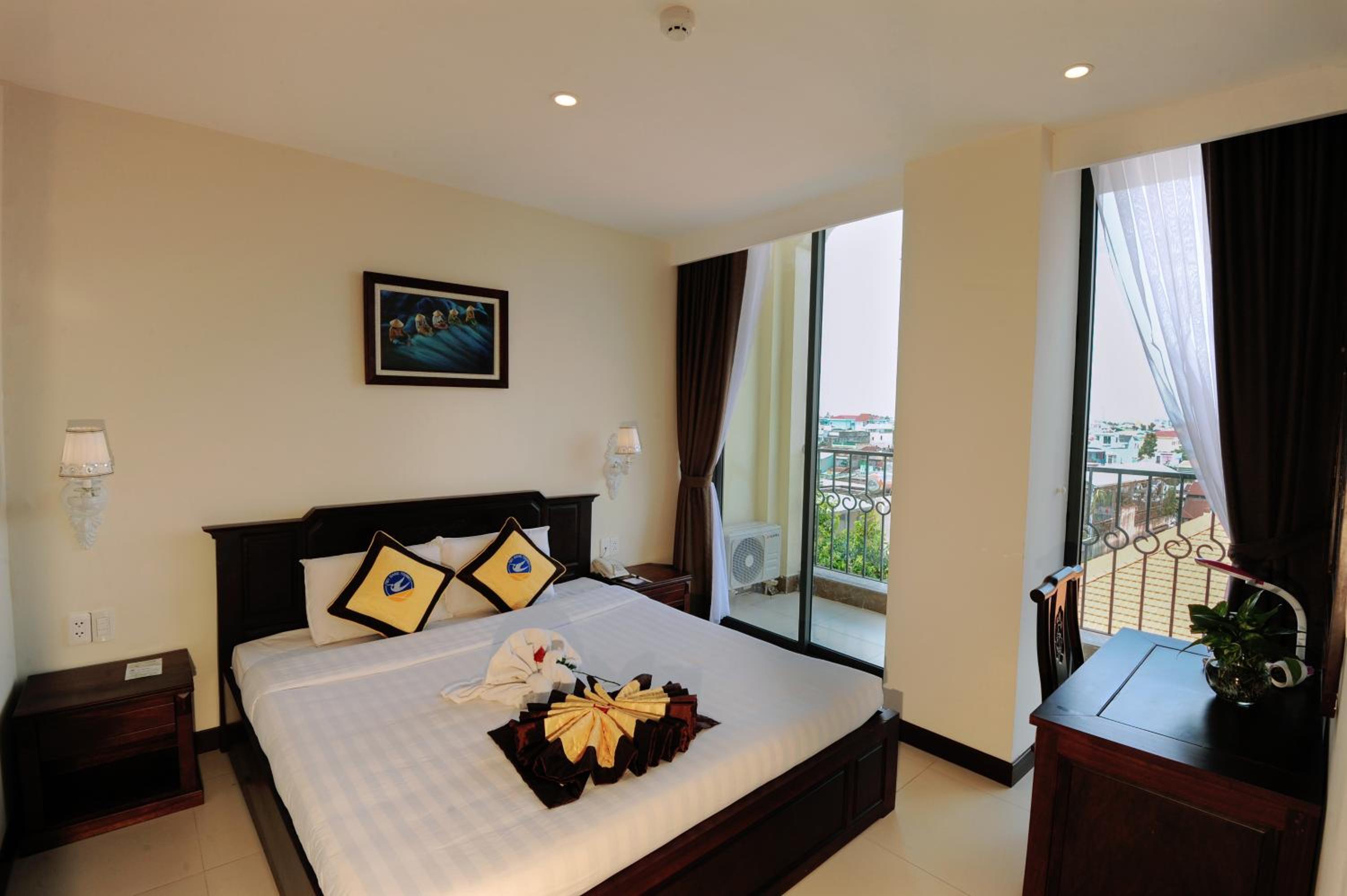 Deluxe Family Room - Photo 4