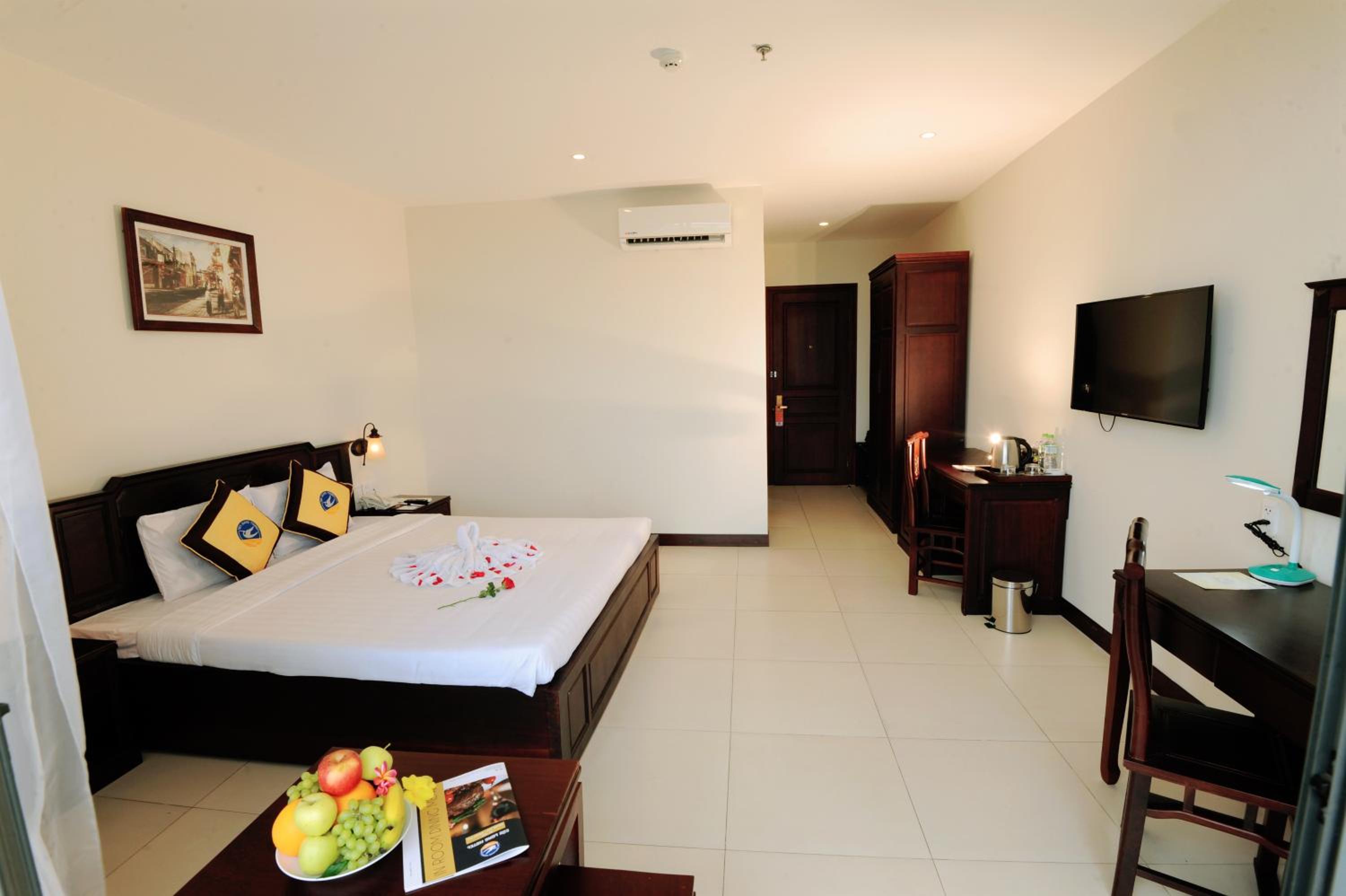Deluxe Double Room - Photo 7