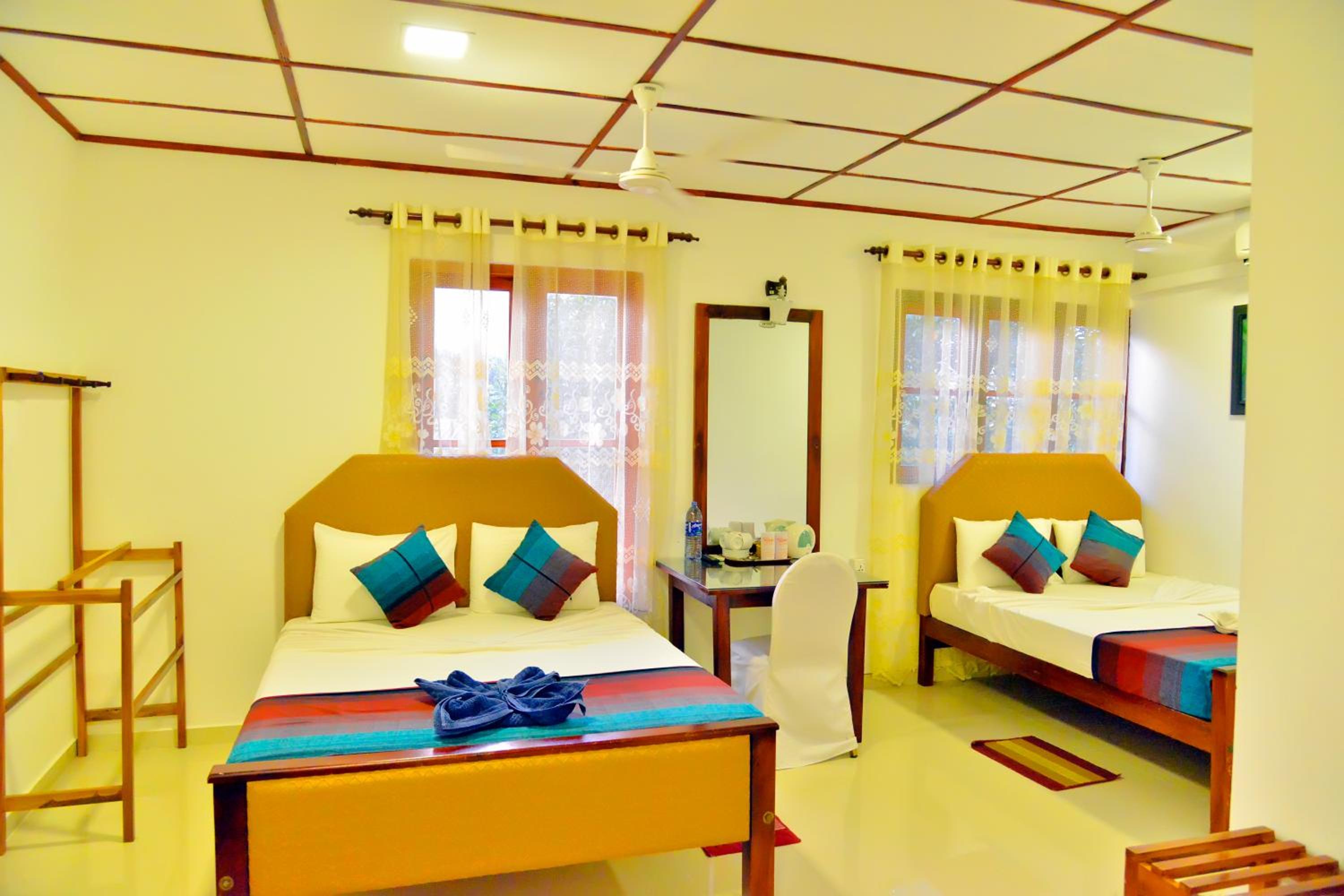 Deluxe Family Room