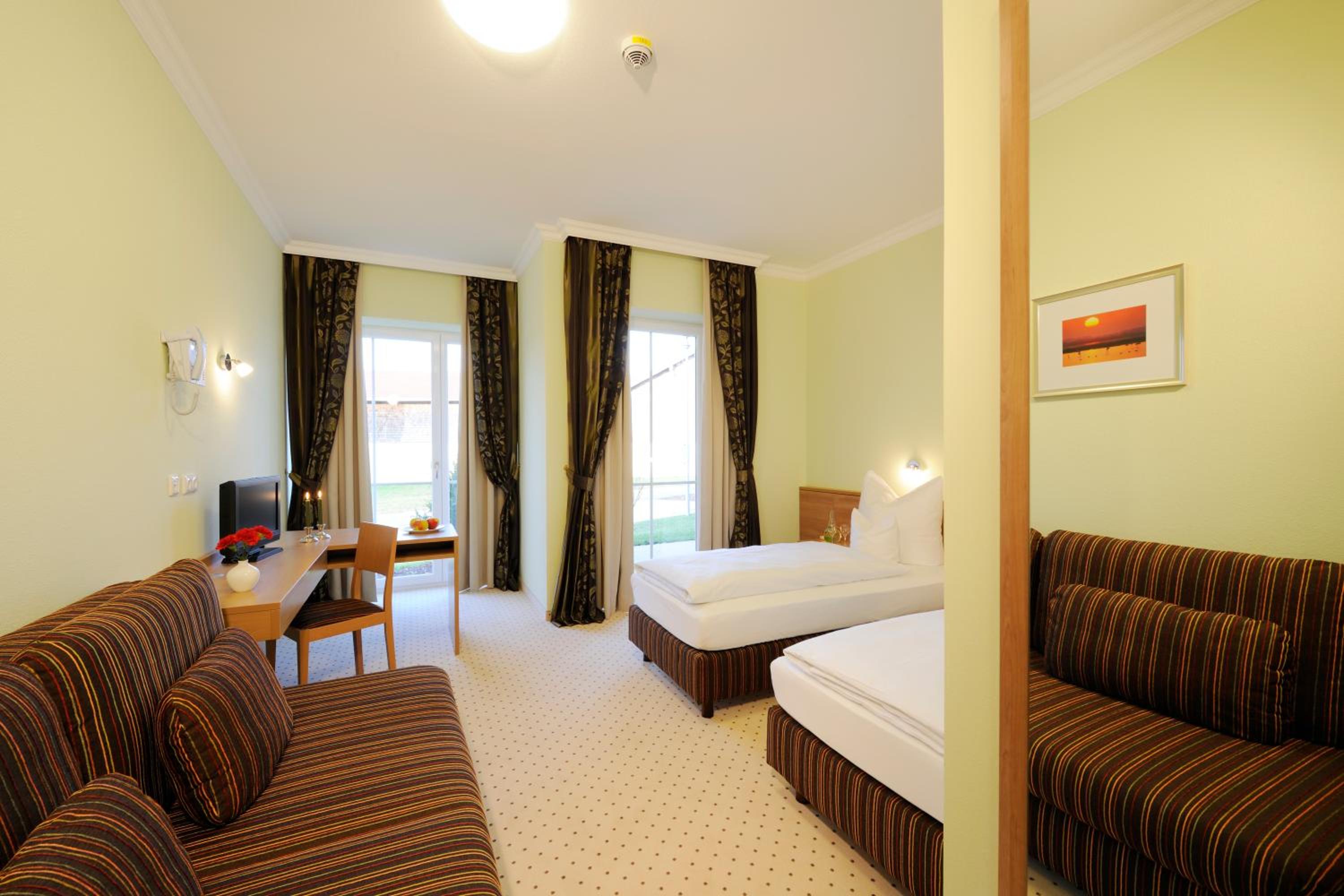 Twin Room photo 2