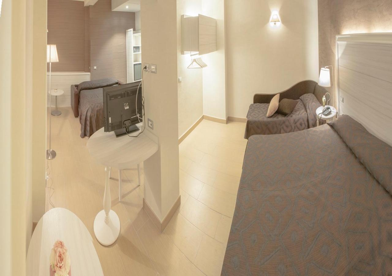 Superior Quadruple Room - Photo 1