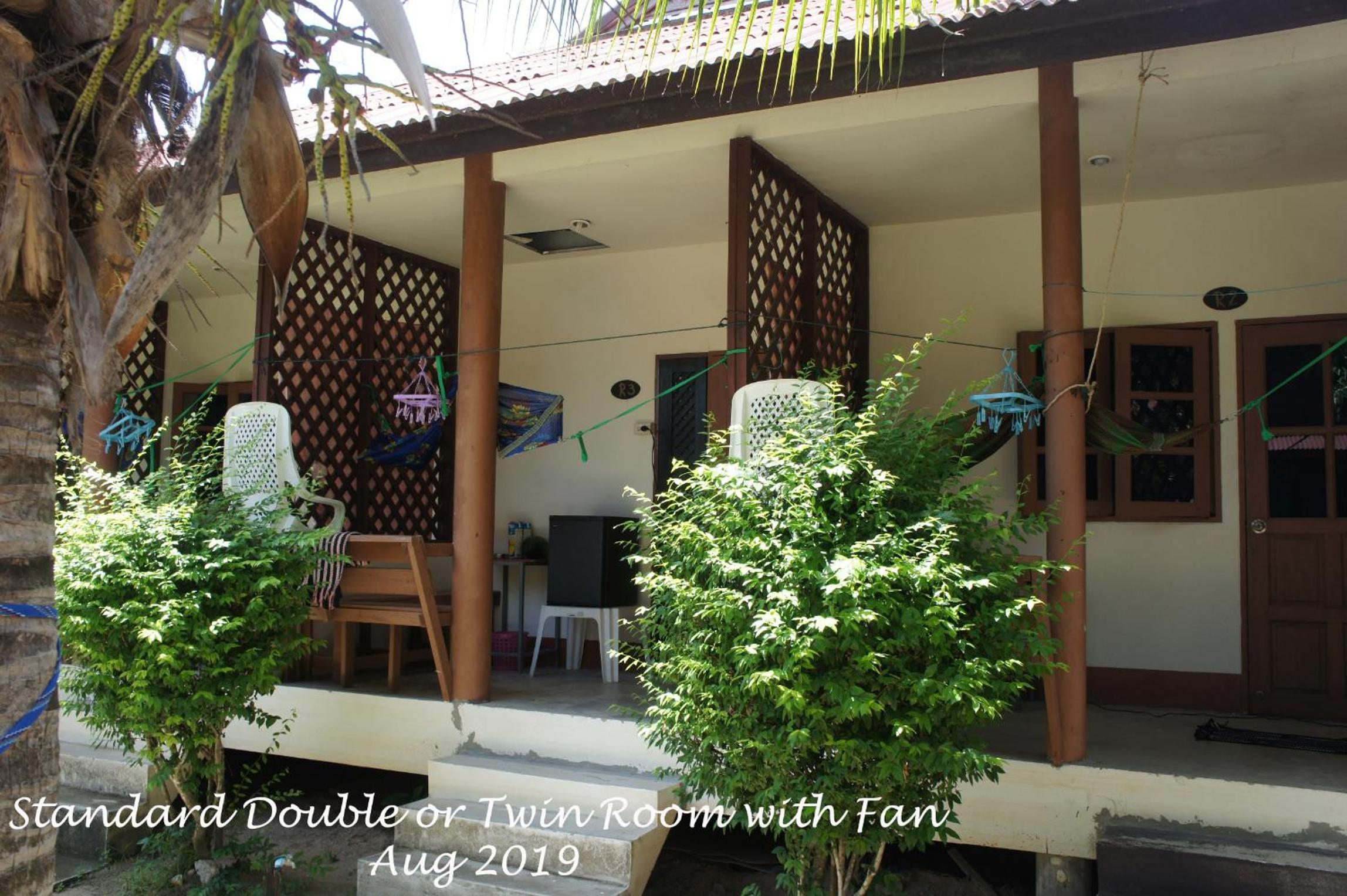 Standard Double Room with Fan photo 2