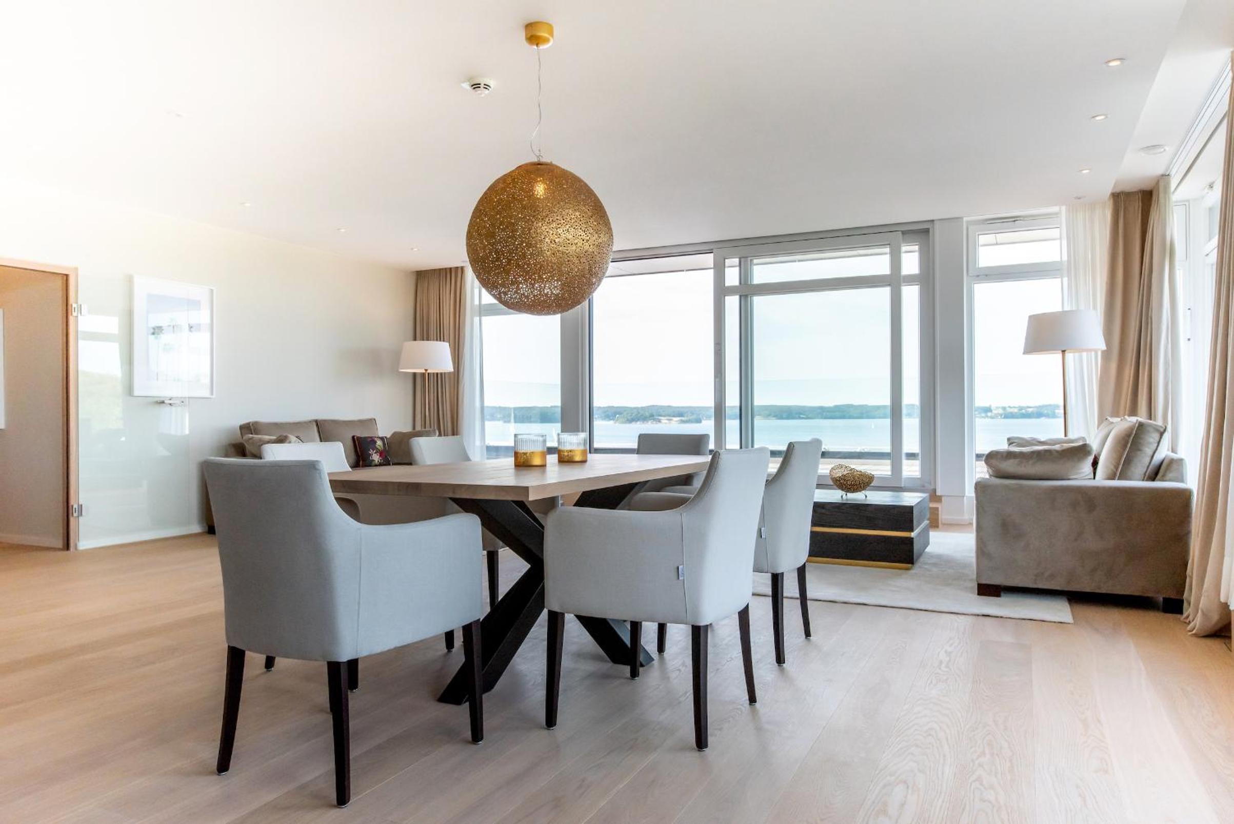 Penthouse Suite
