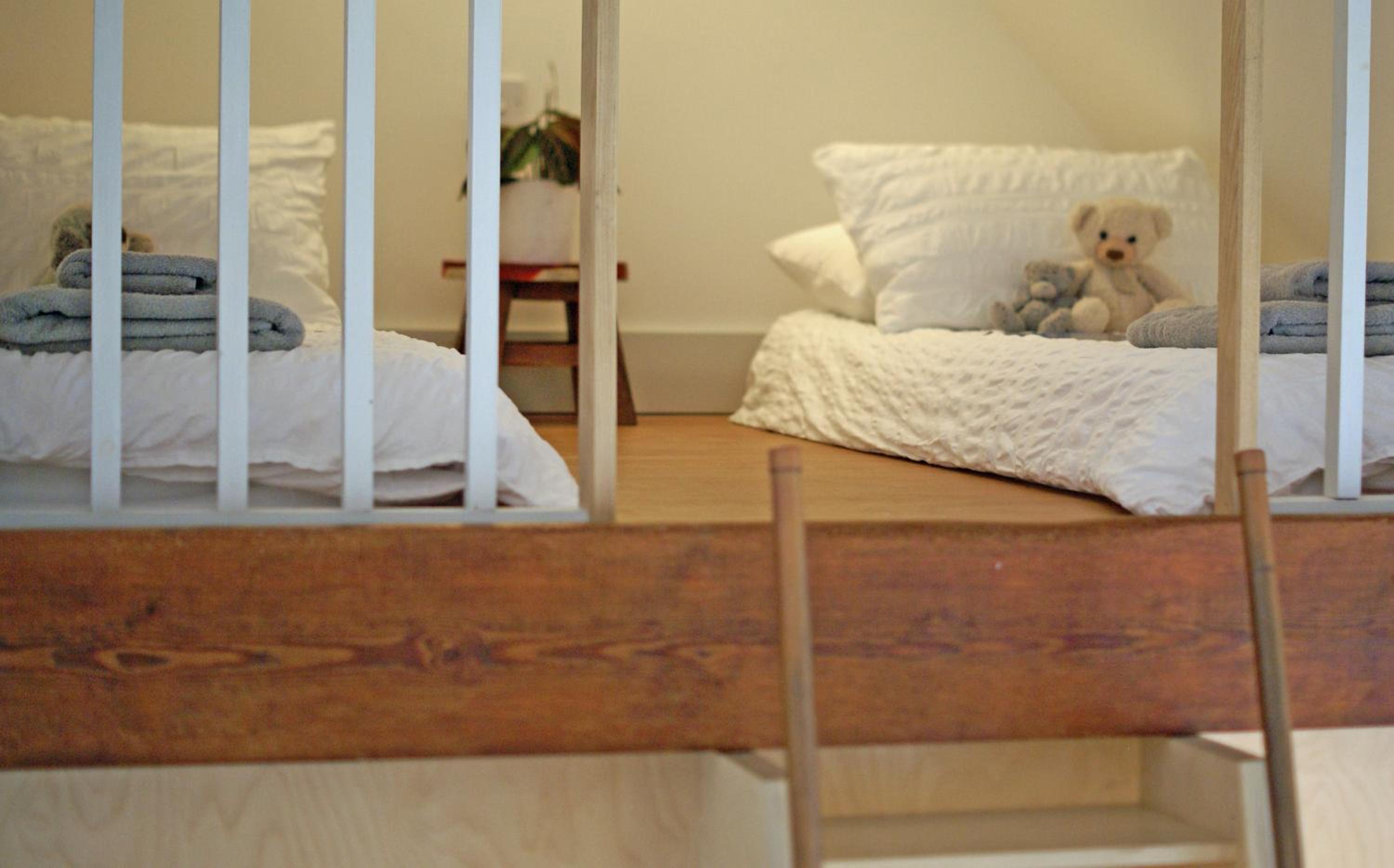Deluxe Family Room - Photo 12