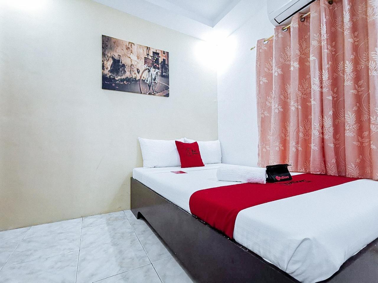 Double Room - Photo 6