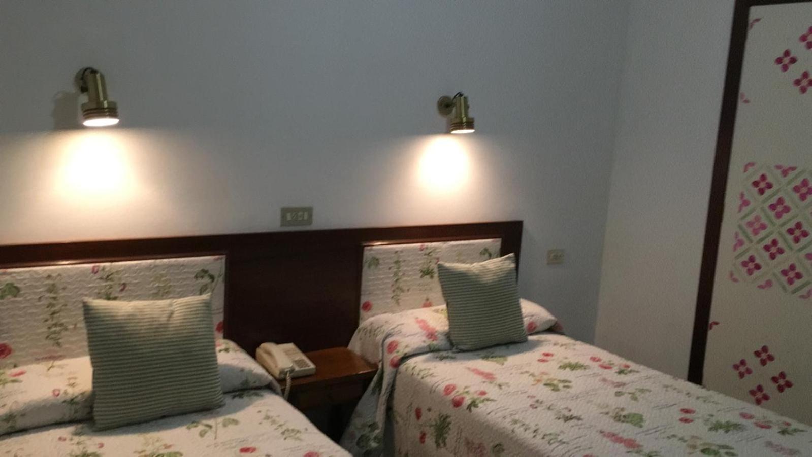 Habitación Doble o con Dos Camas