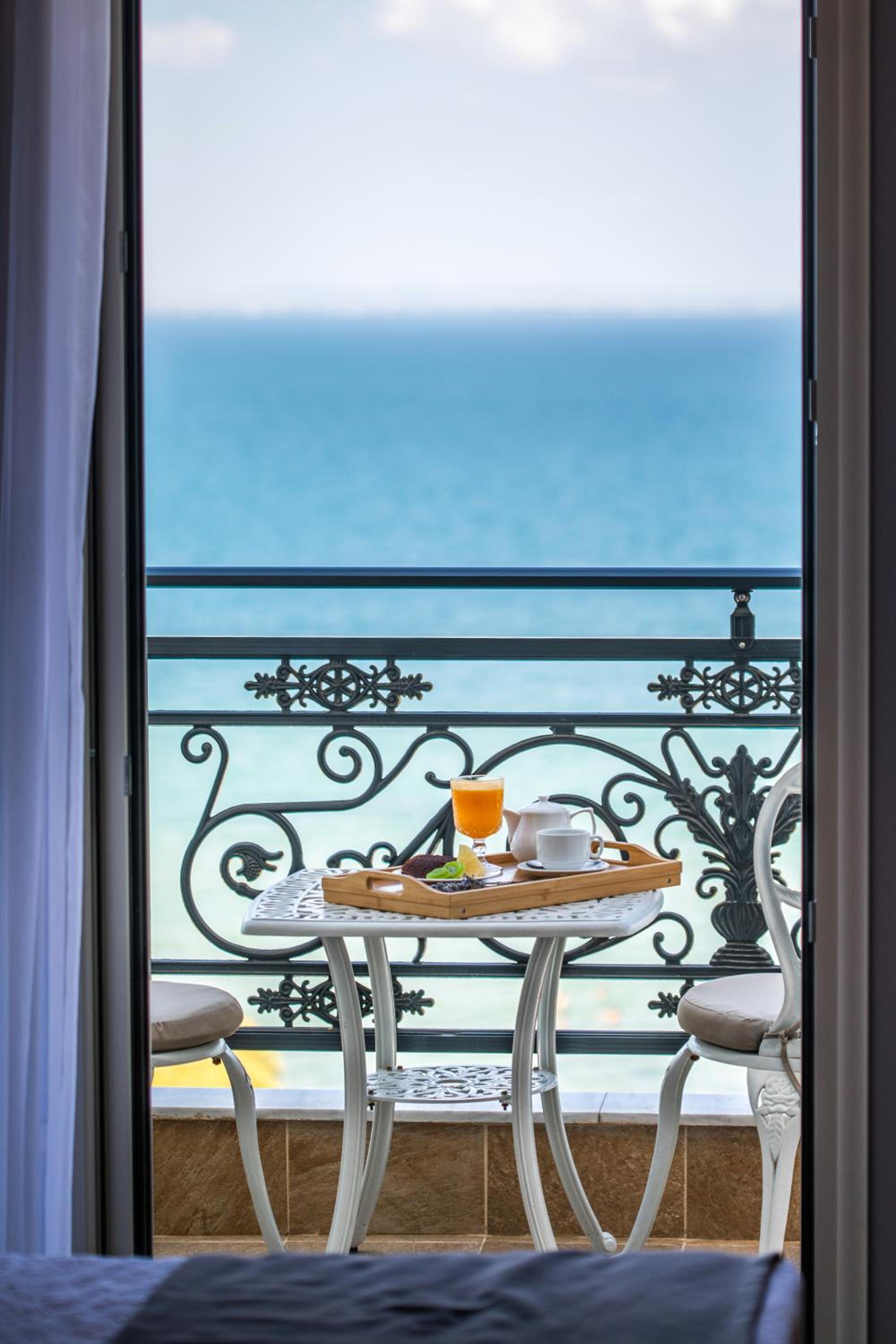 Superior Double Room with Sea View photo 2