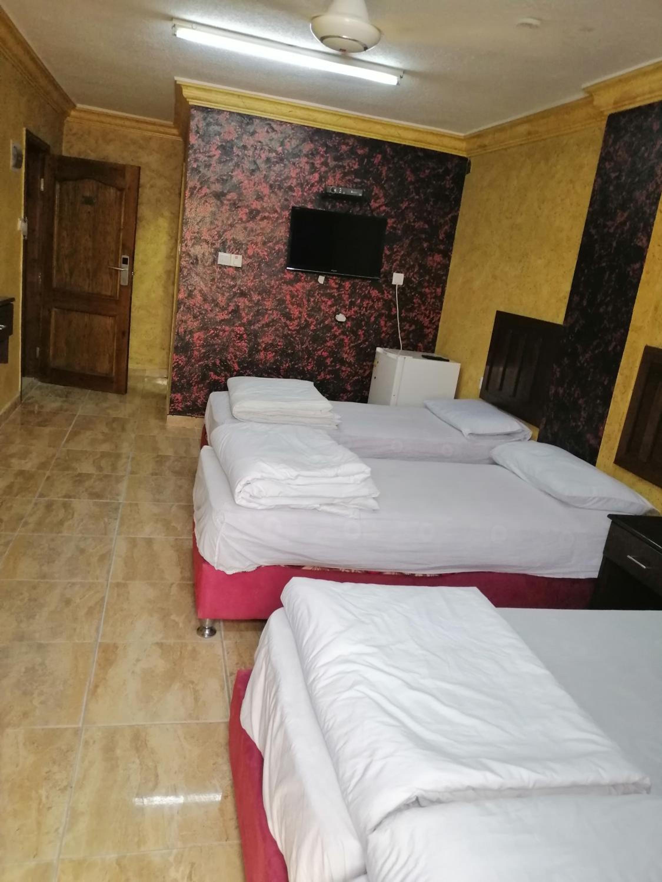 Quadruple Room with Bathroom photo 1
