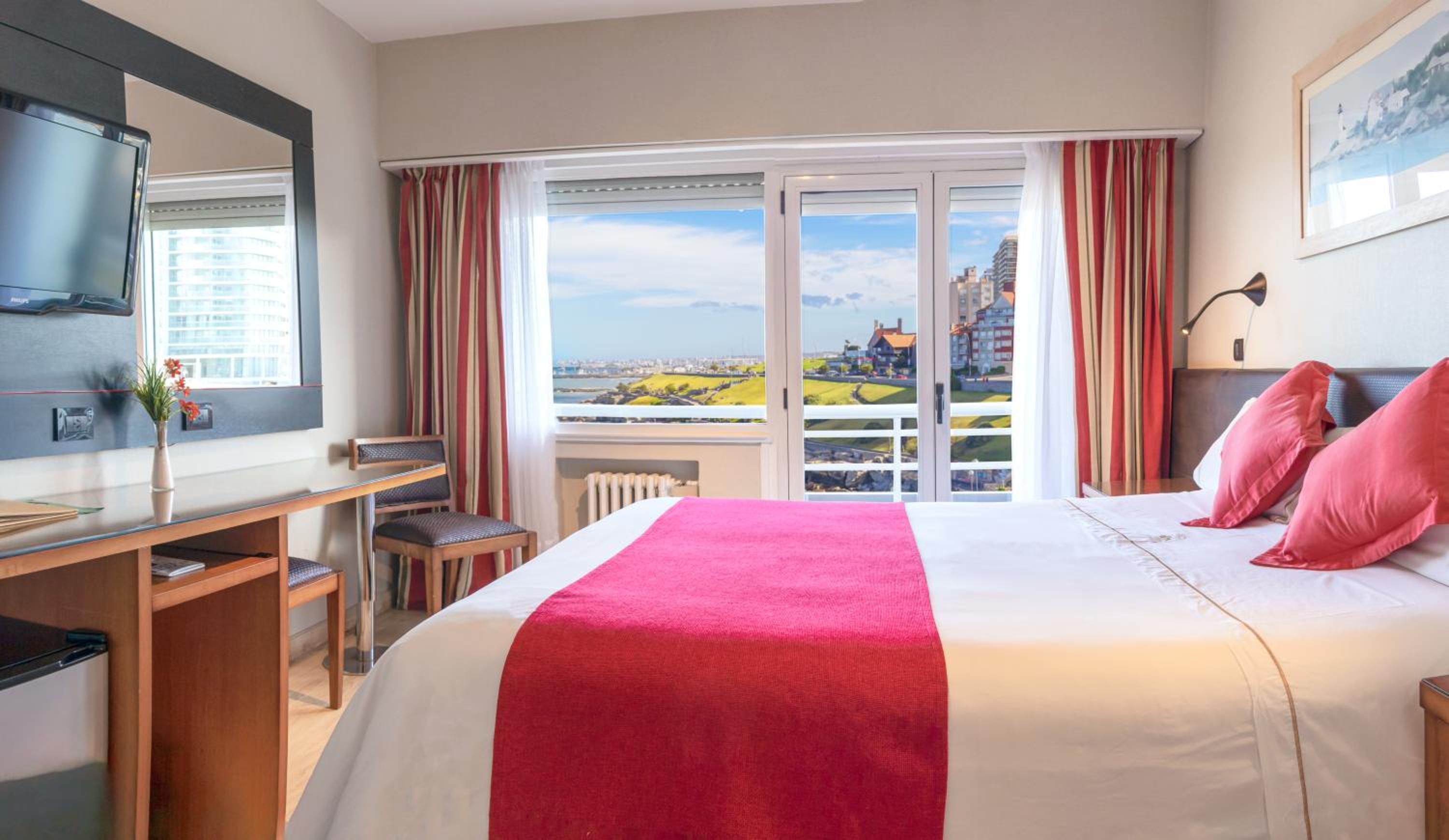 Superior Double or Twin Room with Sea View