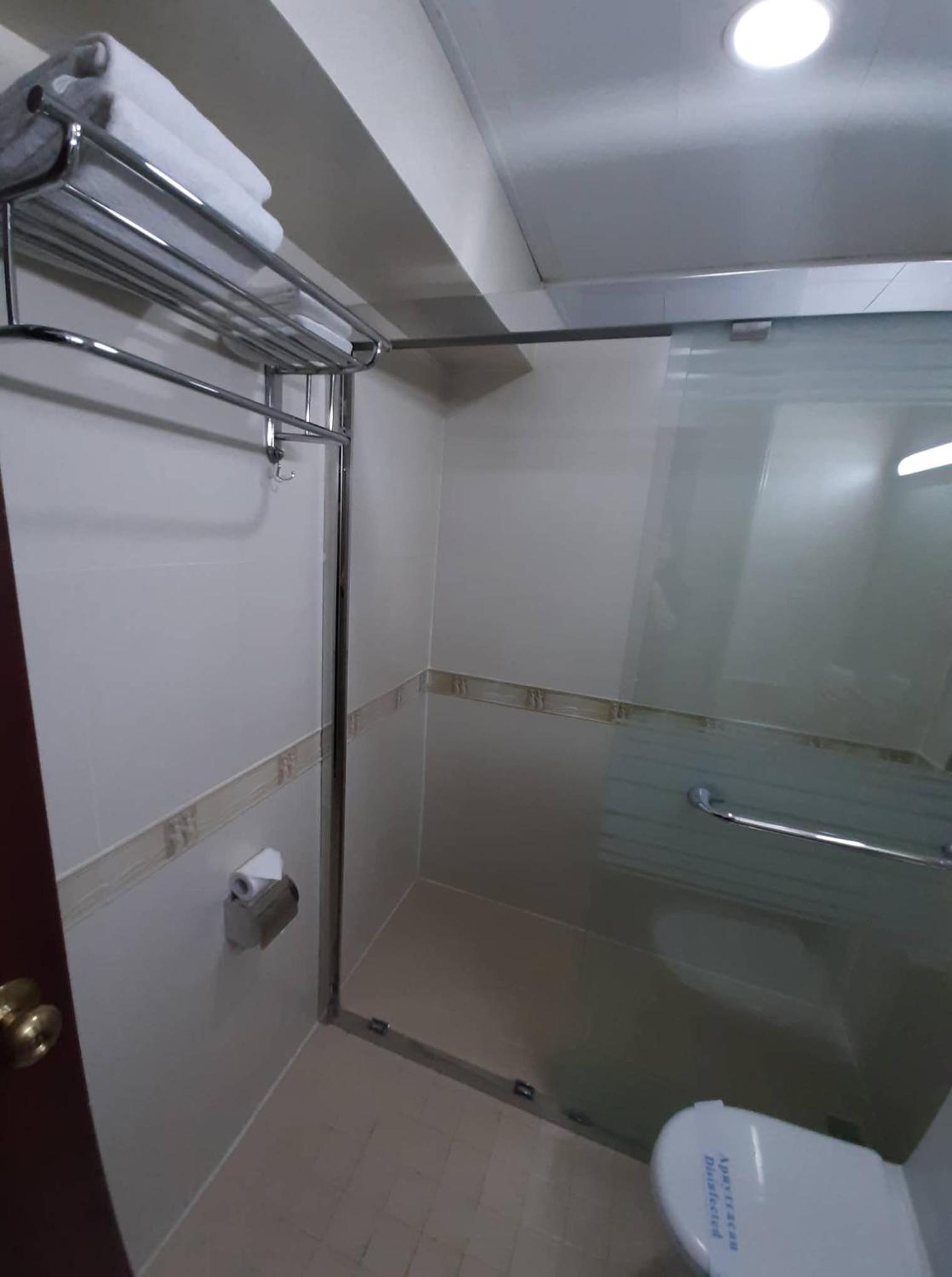 Standard Double Room - Photo 2