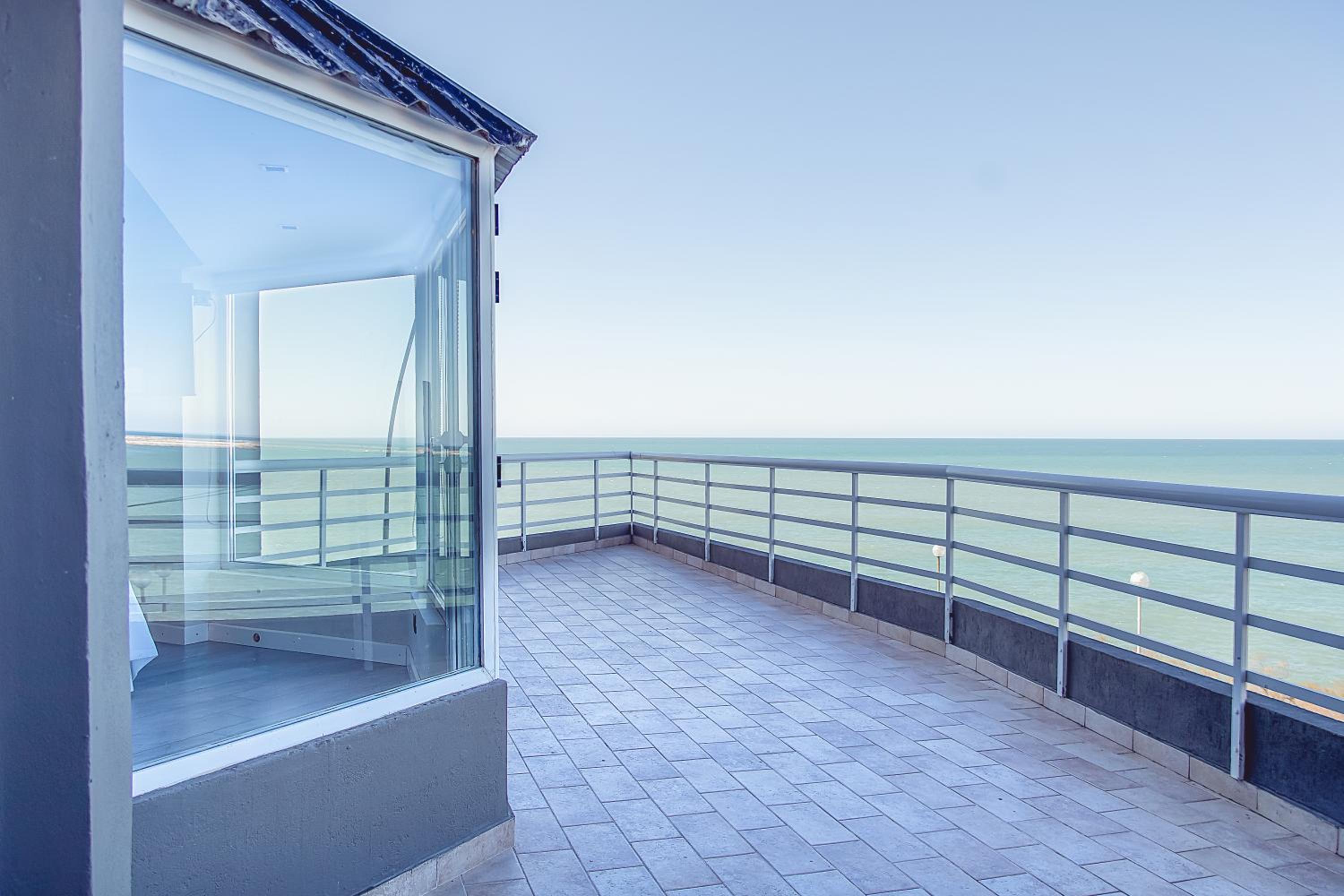 Suite with Terrace photo 3