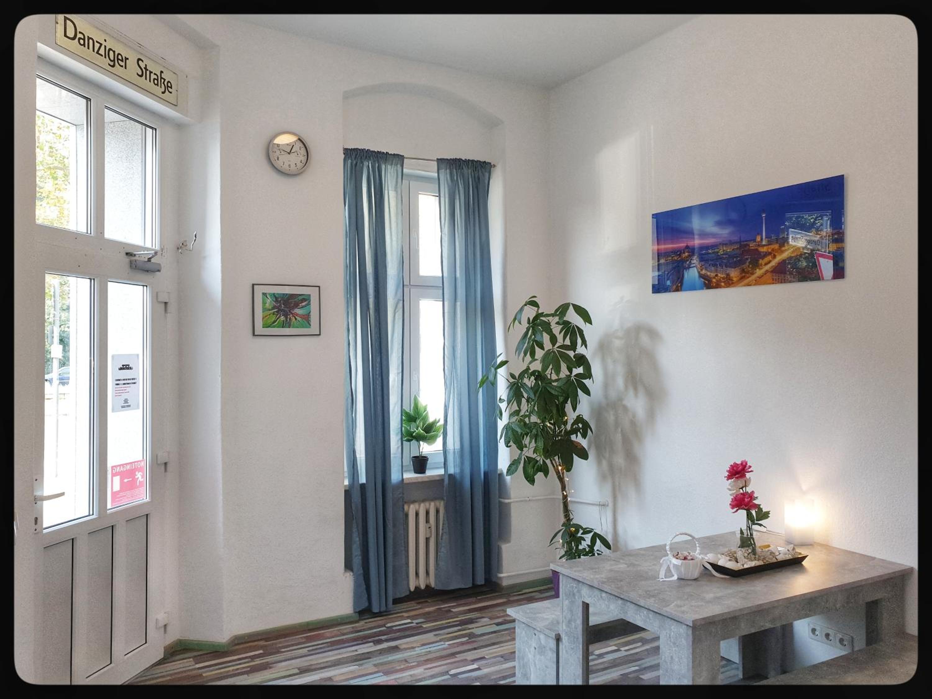 Double Room with Private Bathroom photo 1