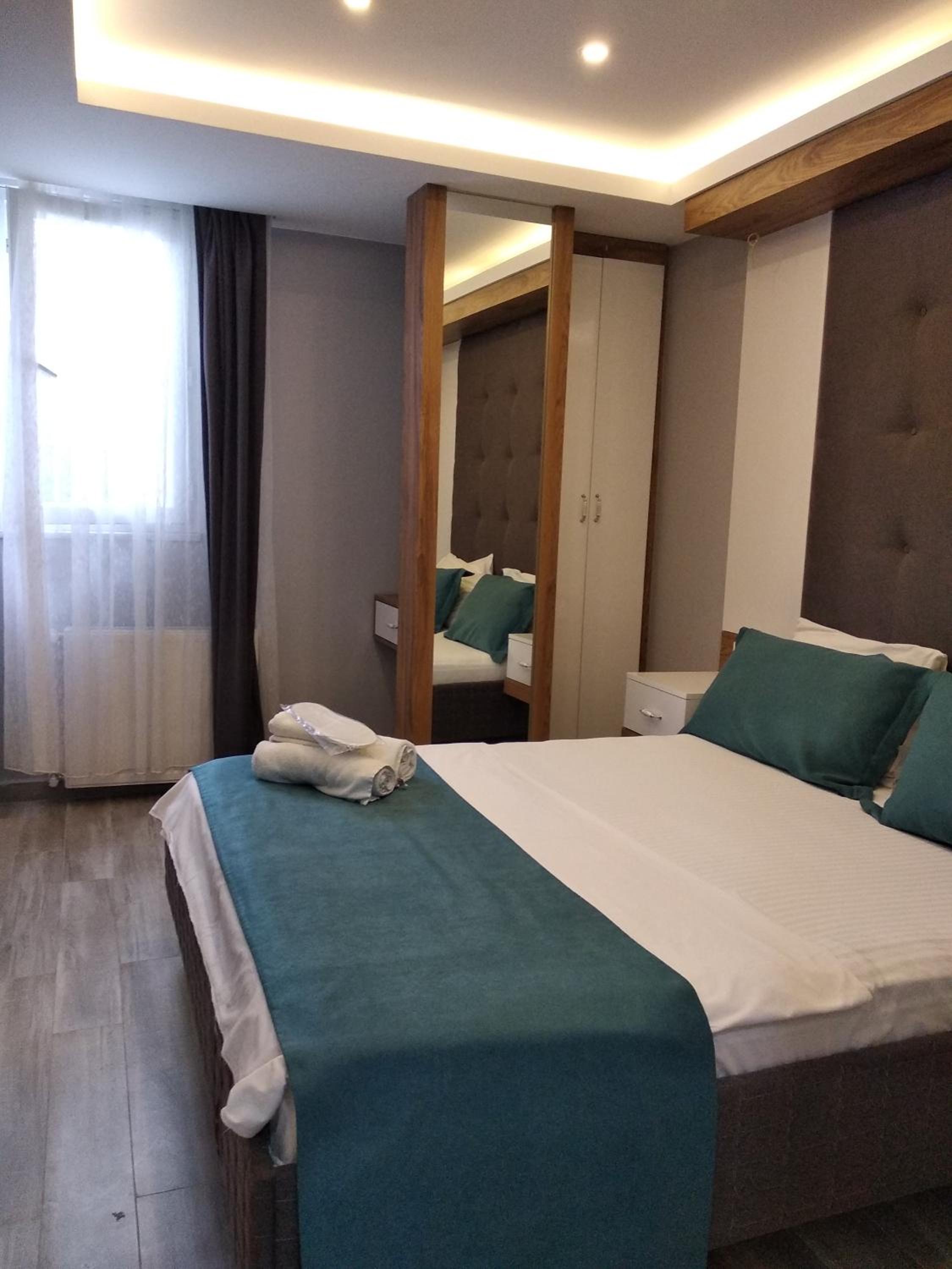 Economy Double Room photo 2