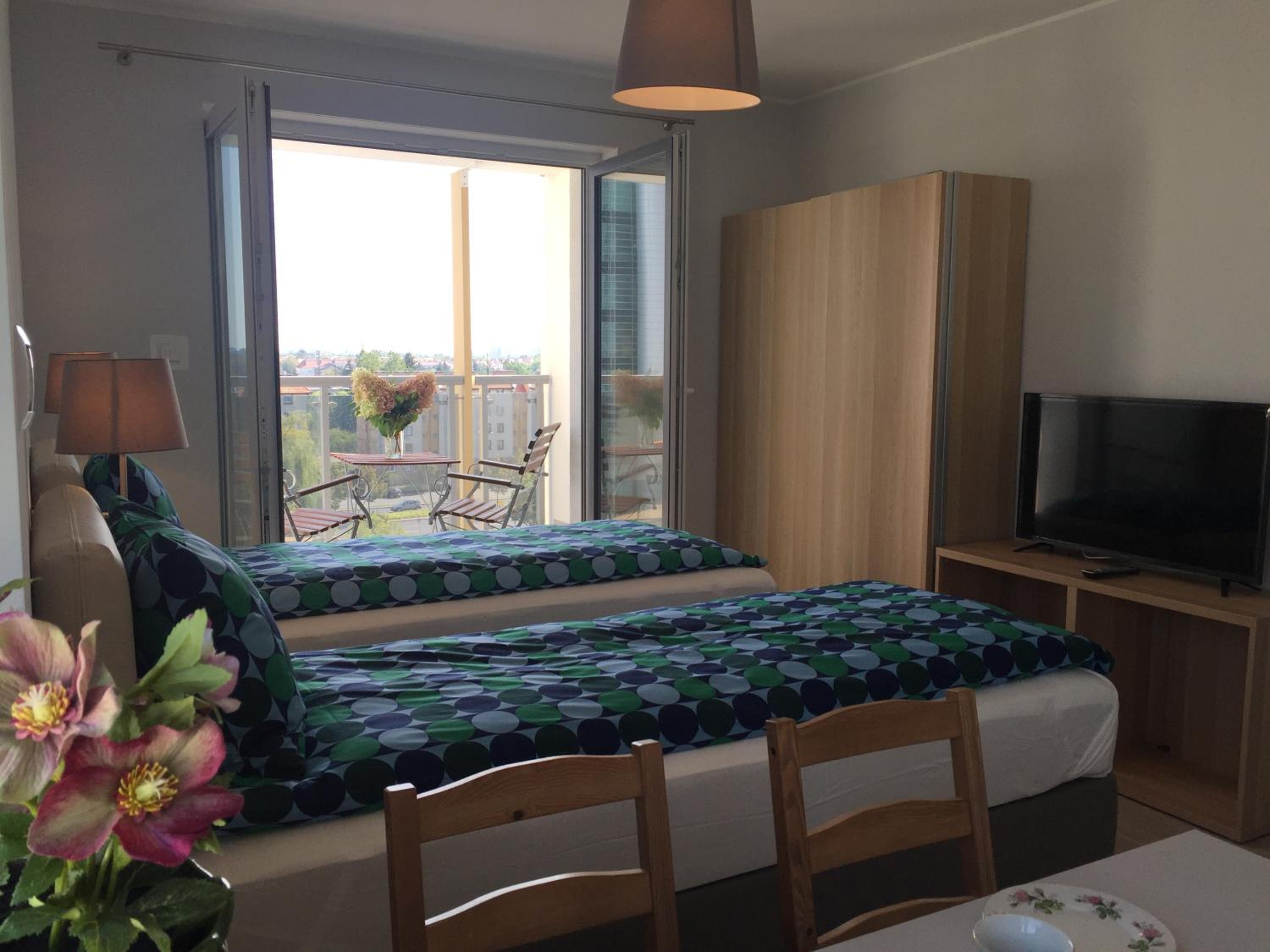 Deluxe Apartment