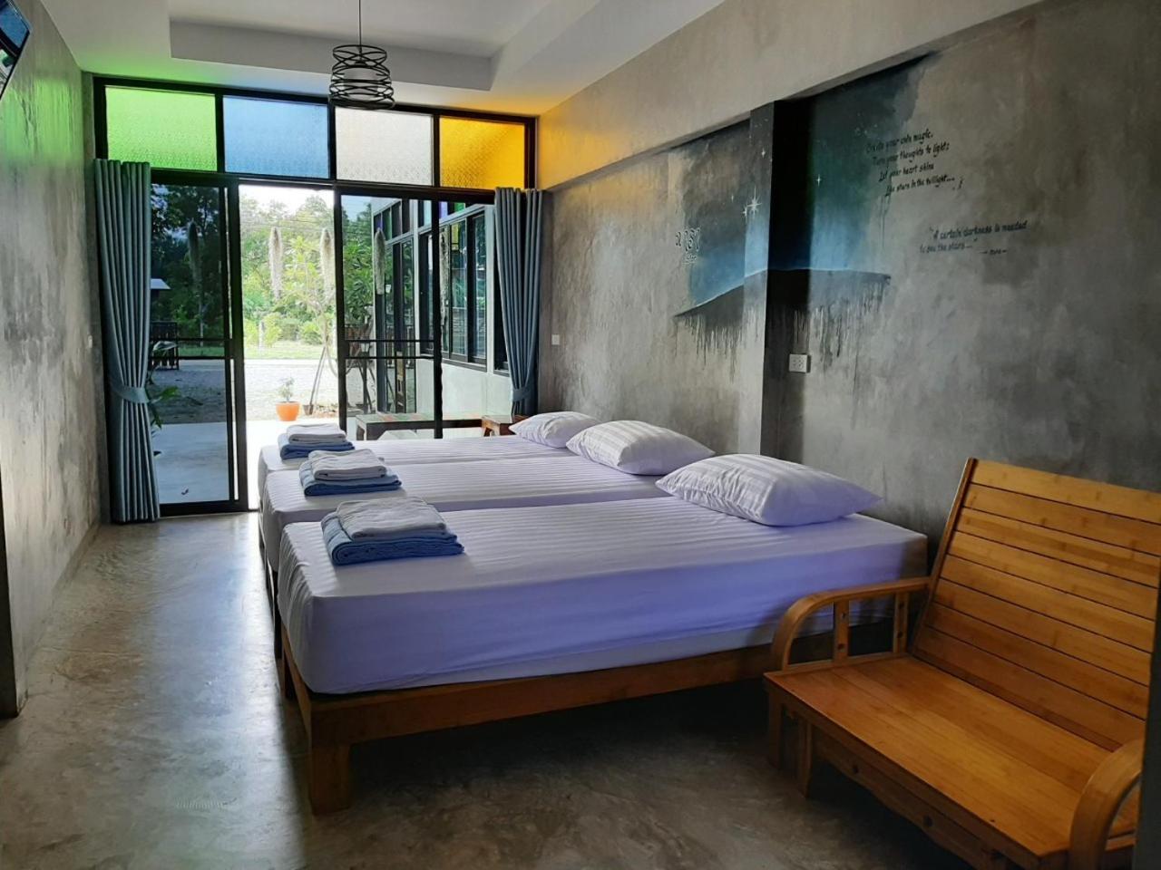 Standard Triple Room - Photo 1