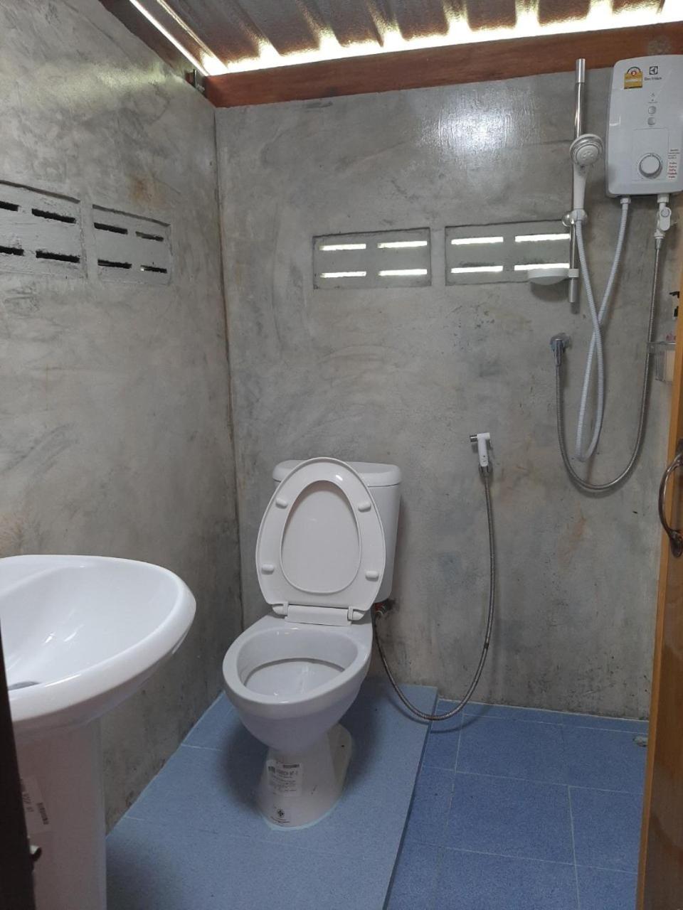 Family Bungalow - Photo 3