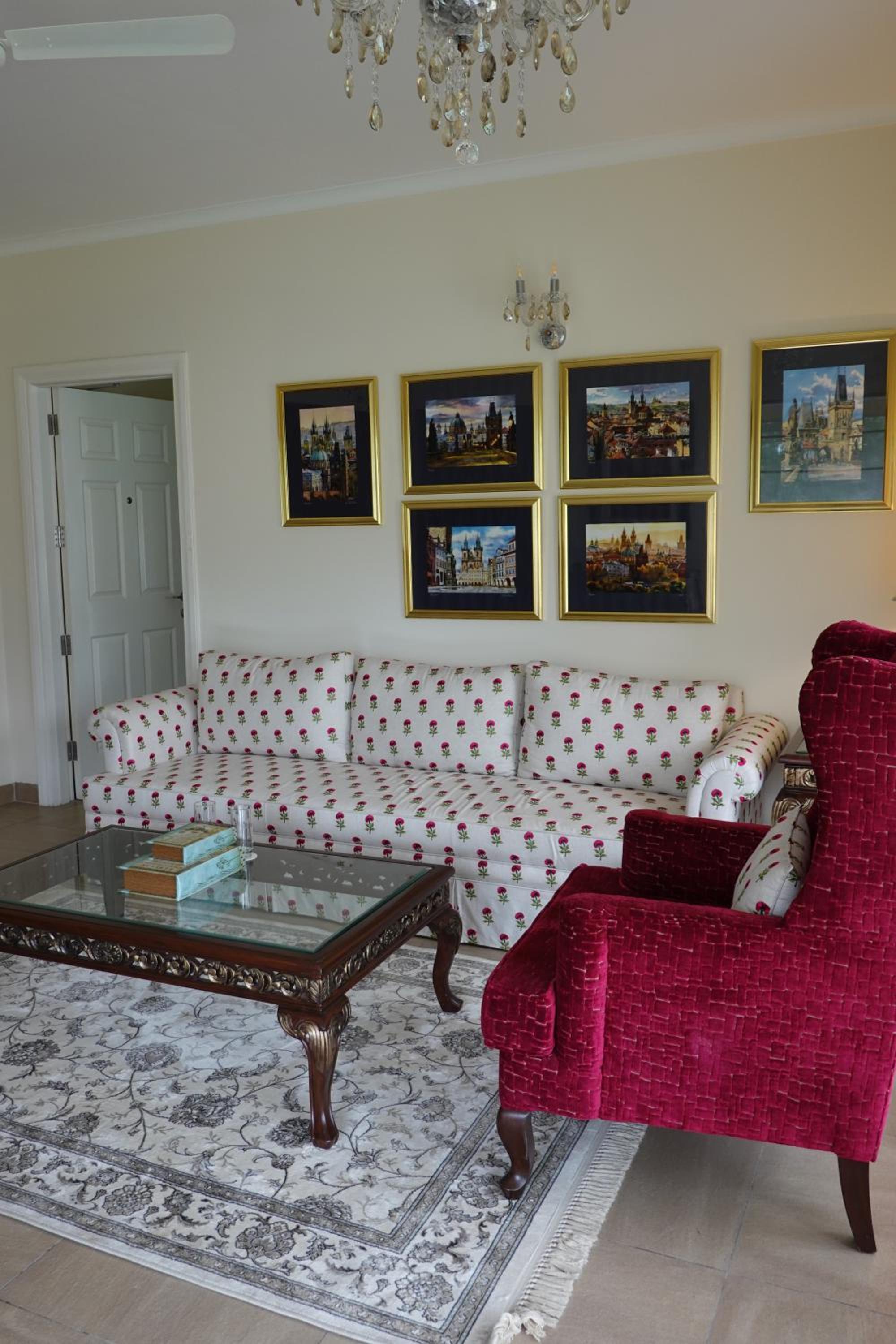 Deluxe Suite with Valley View and Private Sitting Area - Photo 3