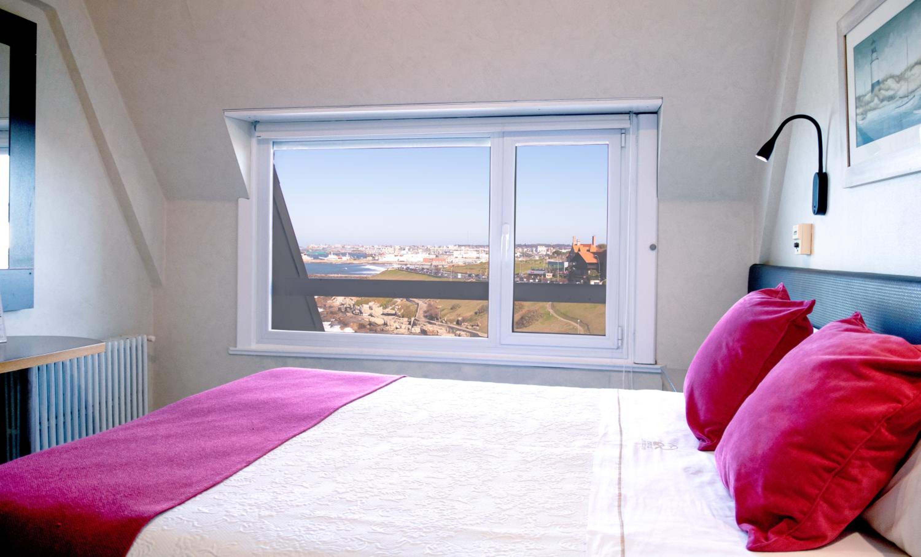 Standard Double or Twin Room with Sea View