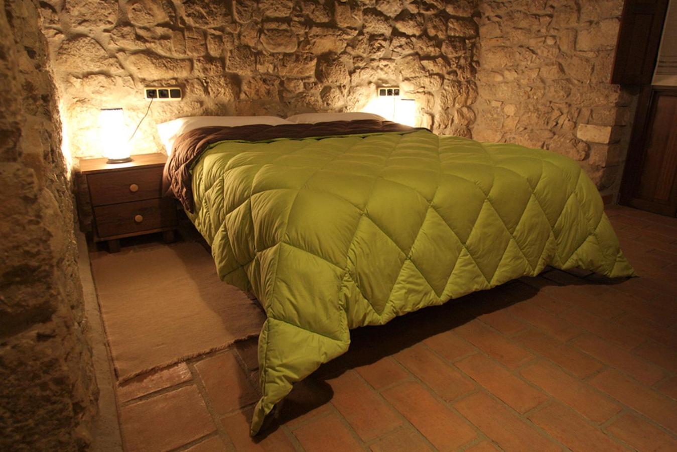 Double or Twin Room - Photo 2