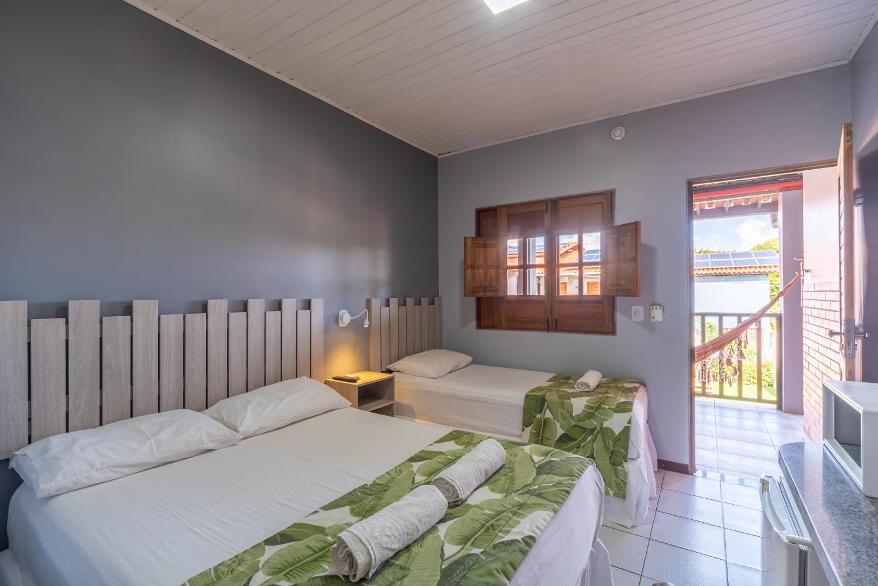 Standard Triple Room photo 2