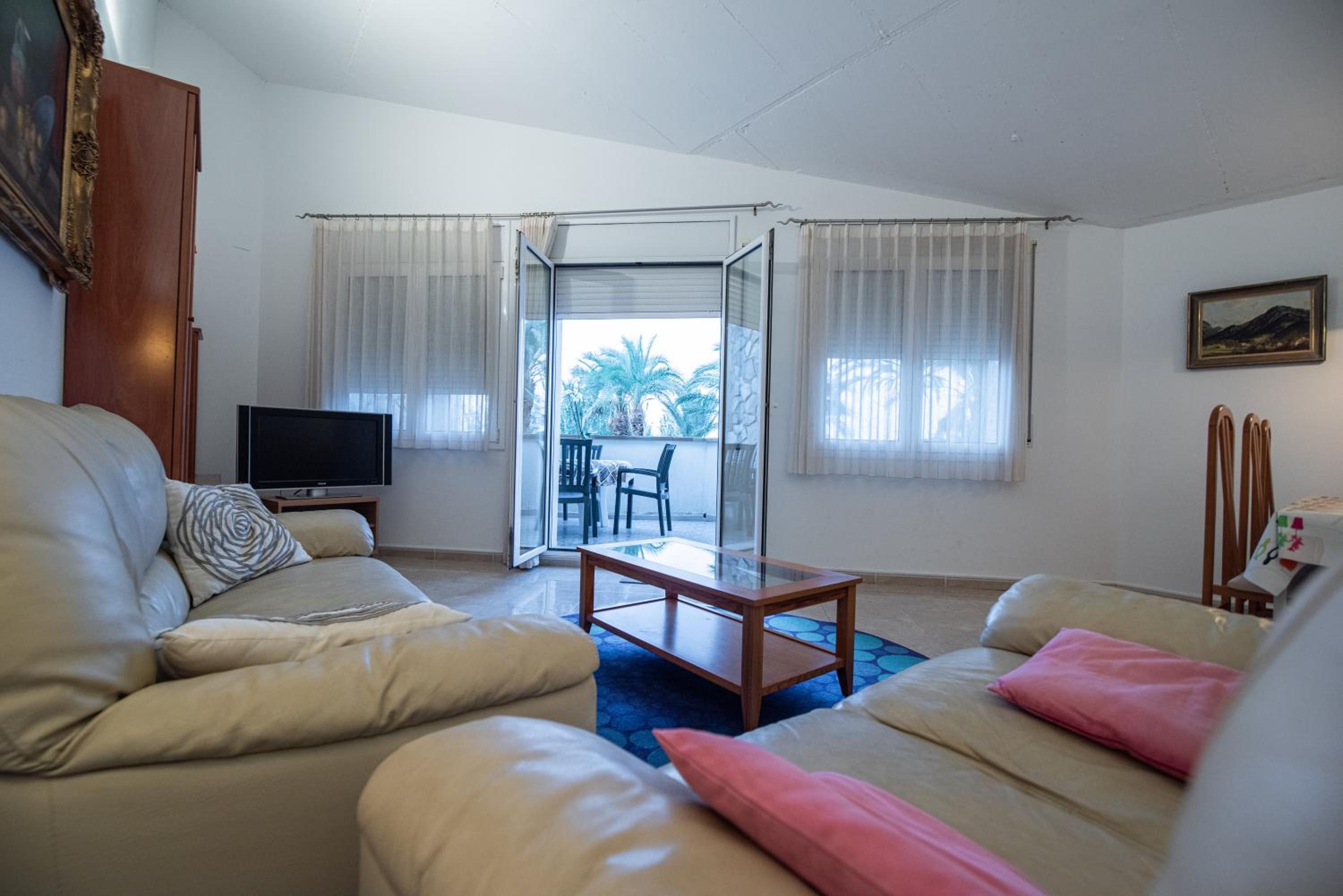 Casa de tres habitaciones