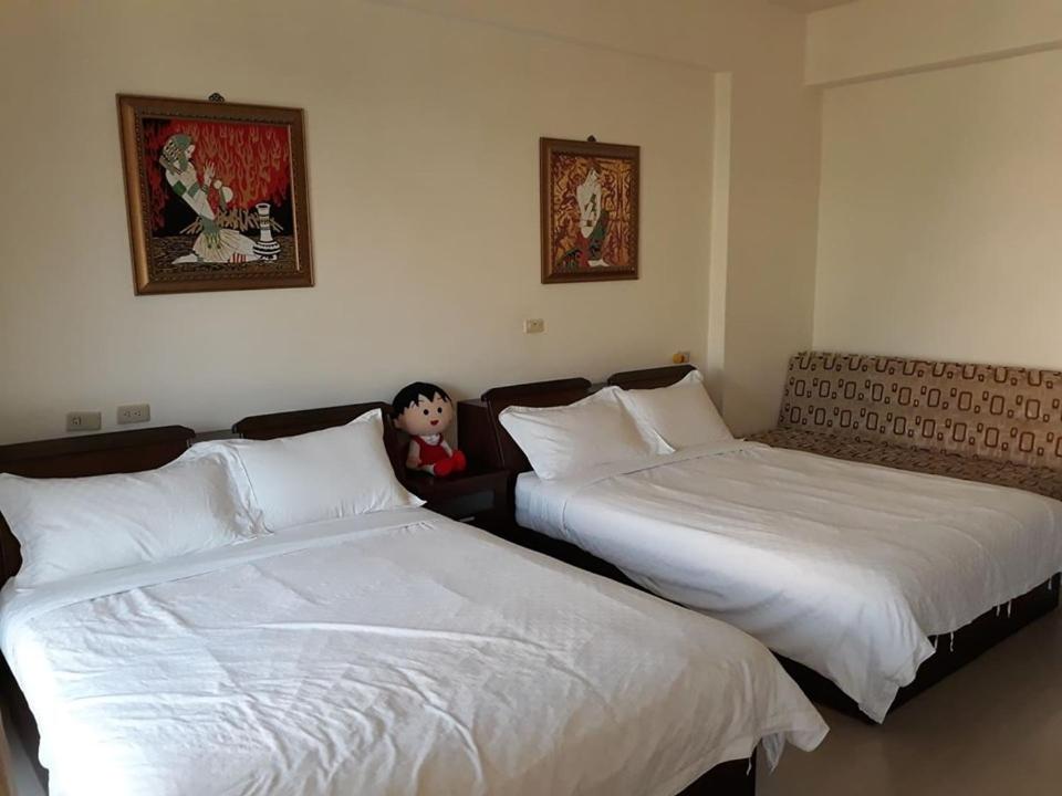 Double or Twin Room with Mountain View photo 2