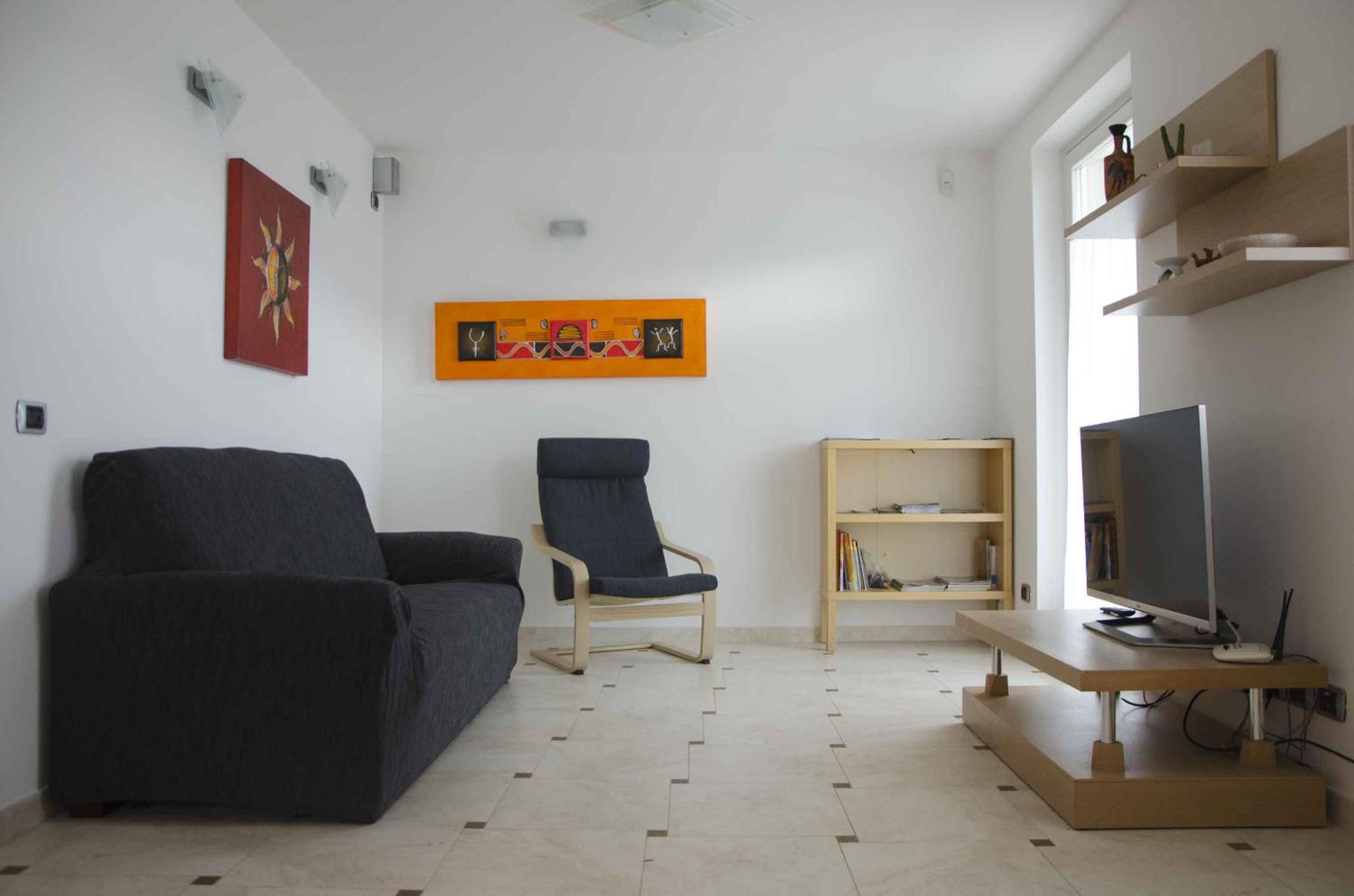 Three-Bedroom Villa photo 1