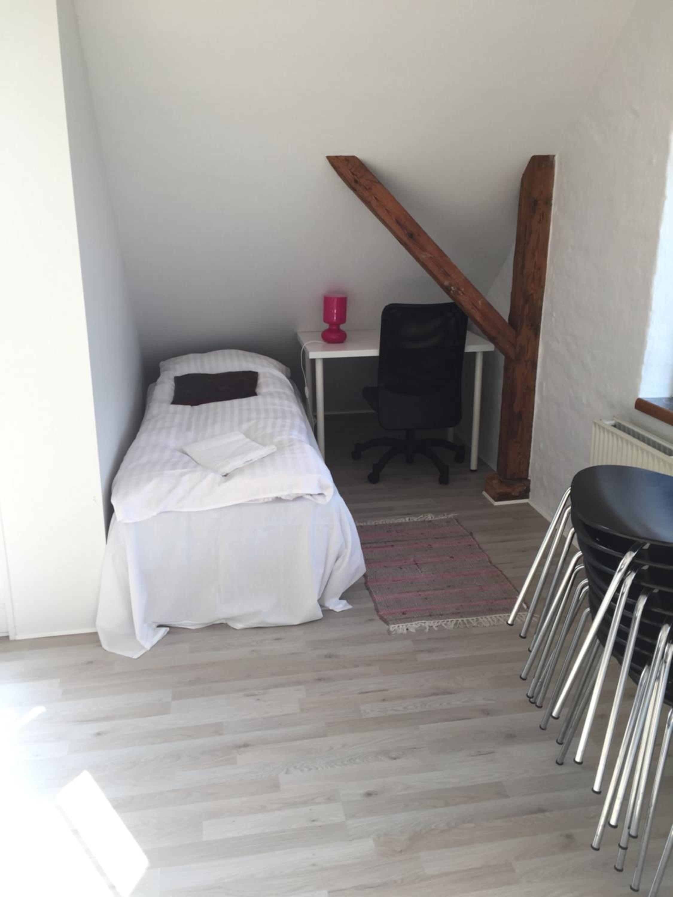 Suite with Balcony - Photo 5