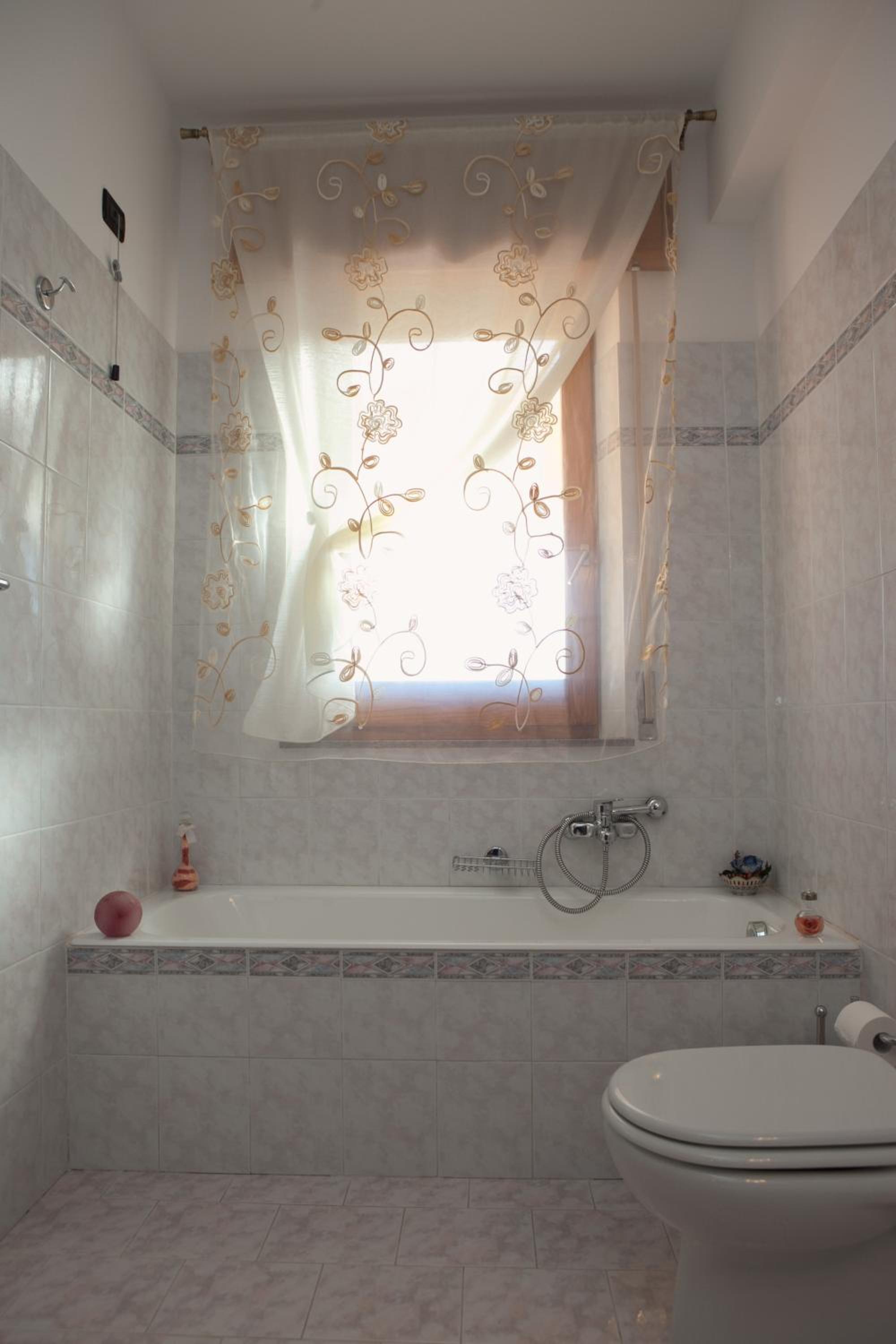 Deluxe Double or Twin Room with Pool View photo 2
