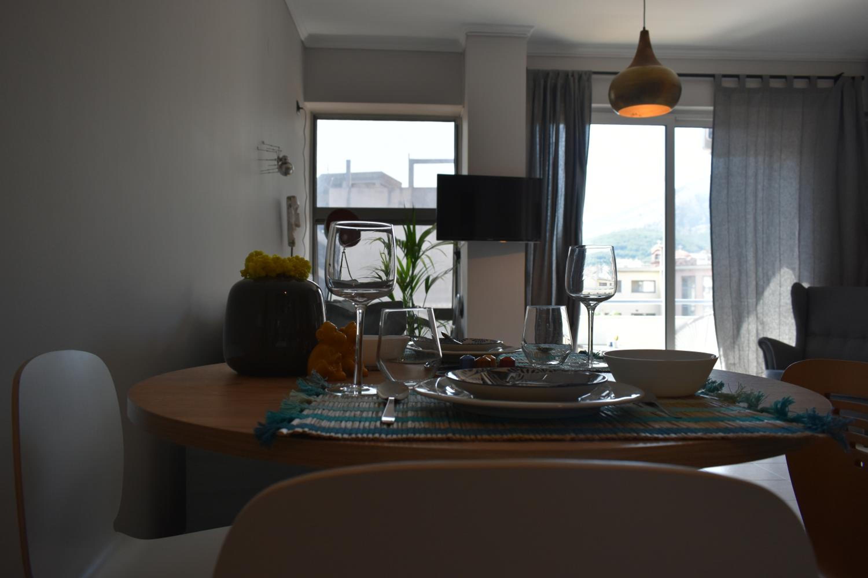 One-Bedroom Apartment photo 2