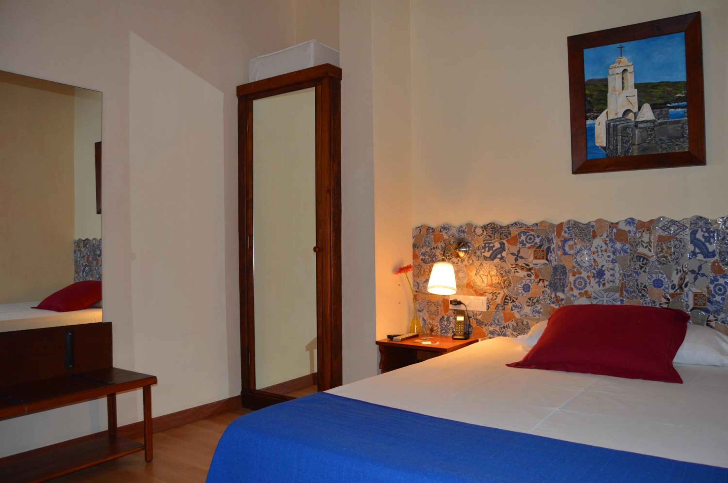 Habitación Individual con Ducha - Último Piso