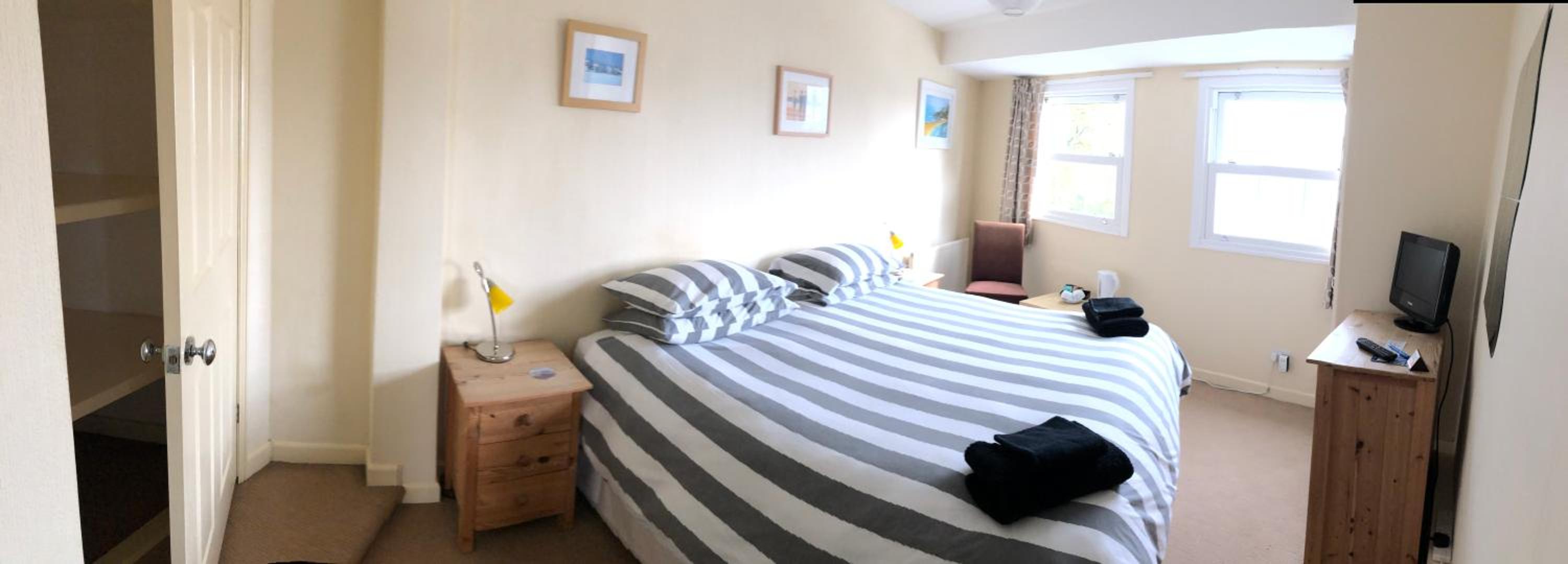 Large Double Room photo 1