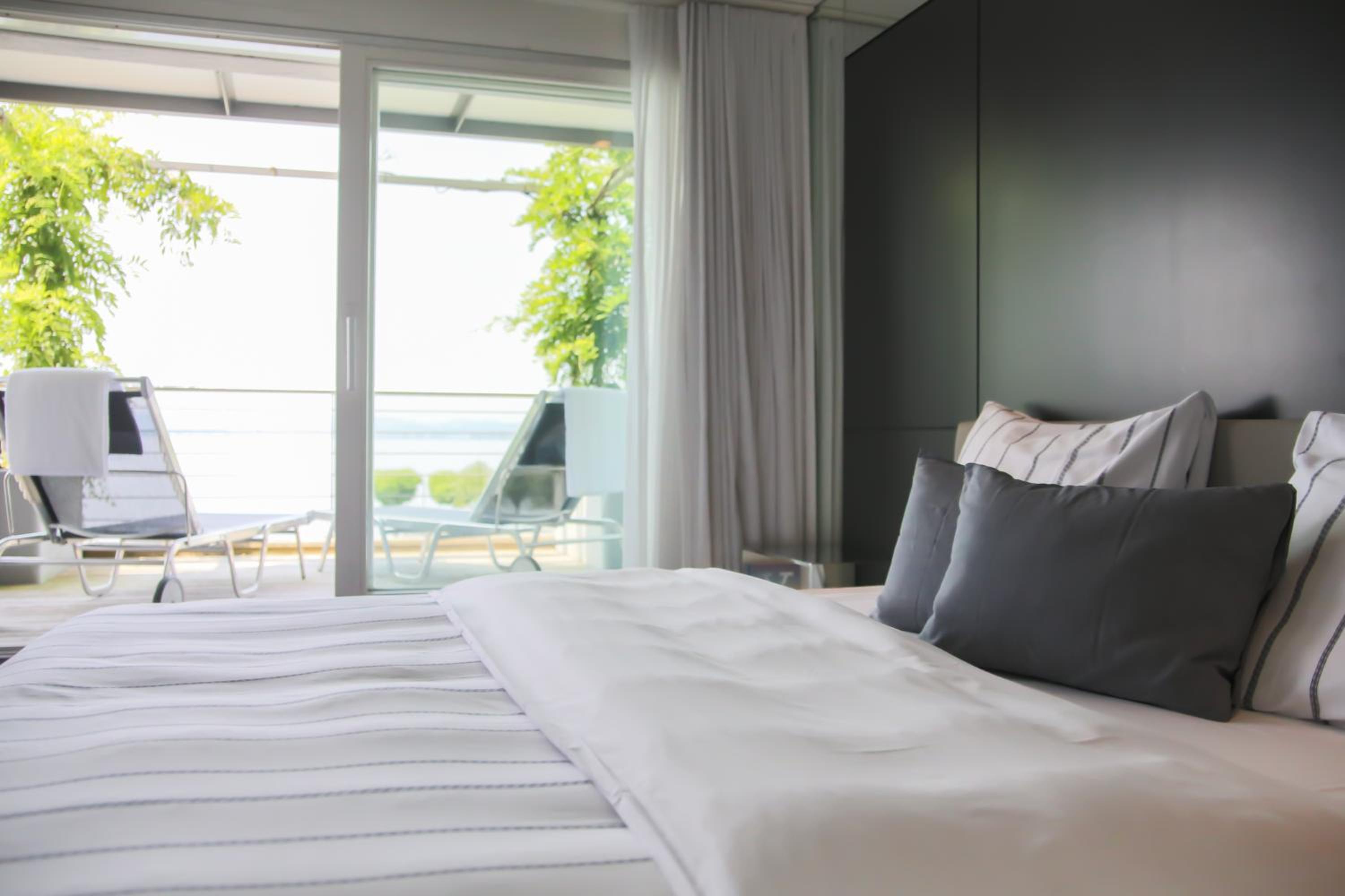 Design Double Room - Lake Side - Photo 1