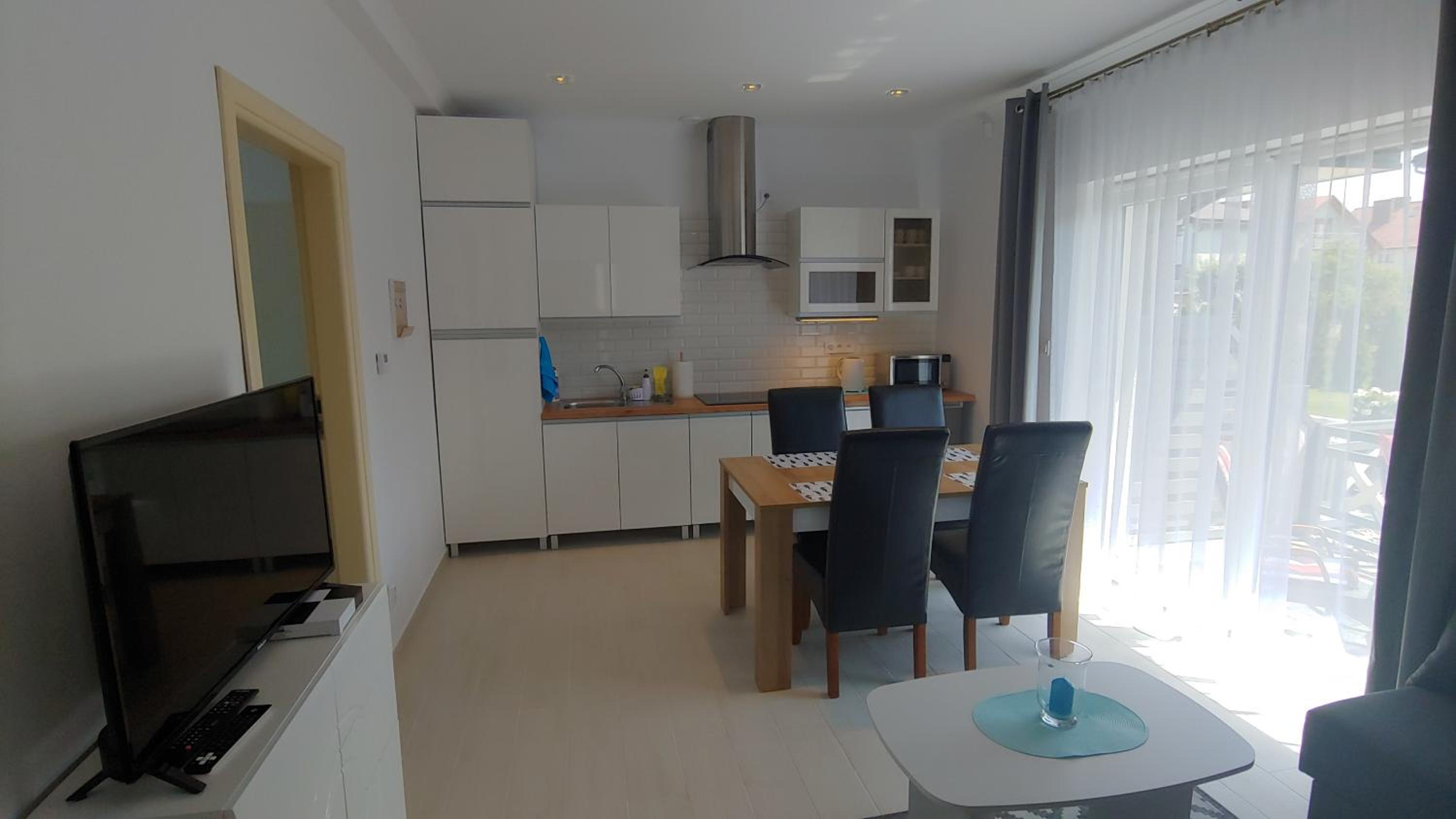 Apartment photo 3