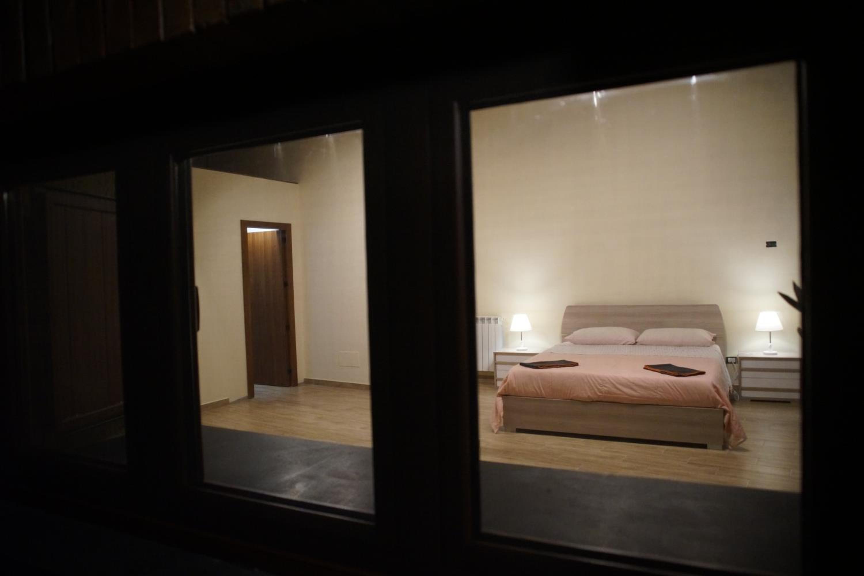One-Bedroom House photo 3