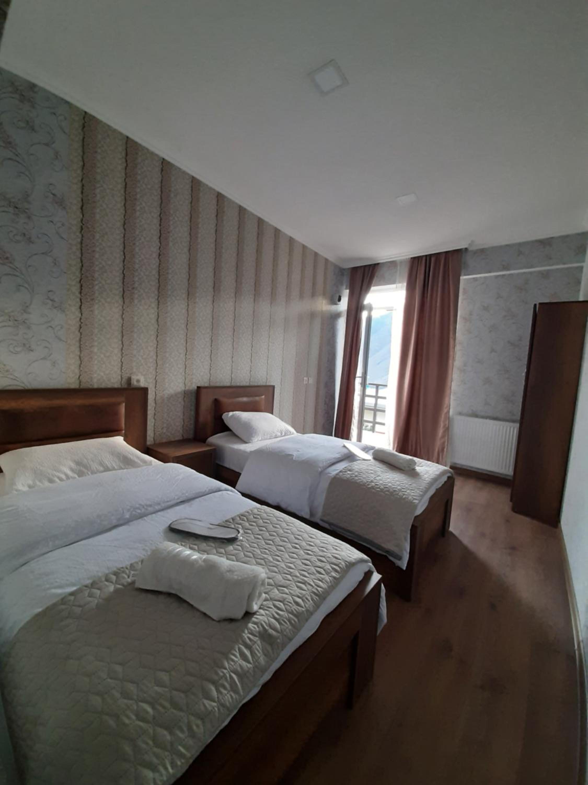 Twin Room with Mountain View photo 1