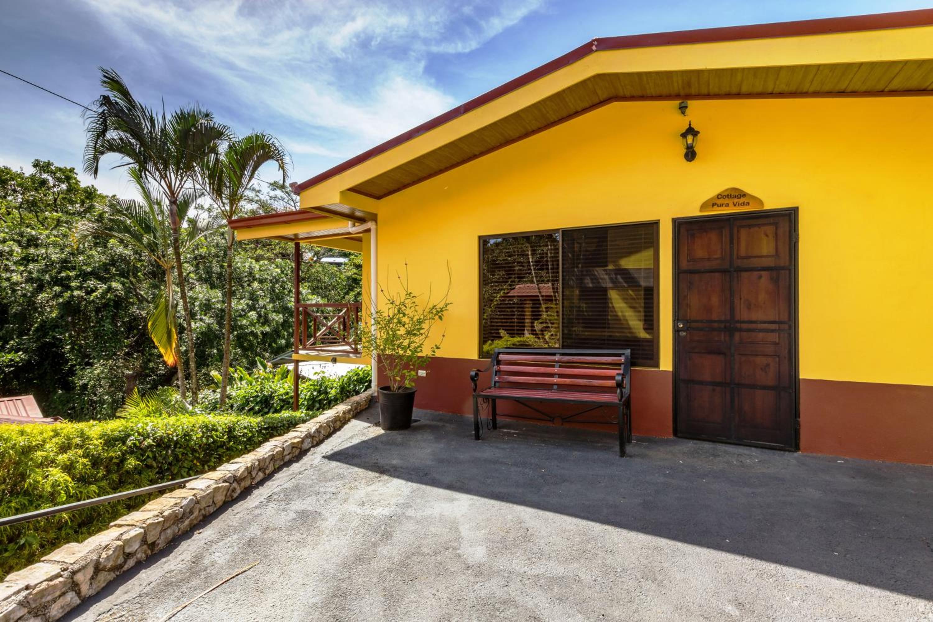 Pura Vida Cottage - Photo 10
